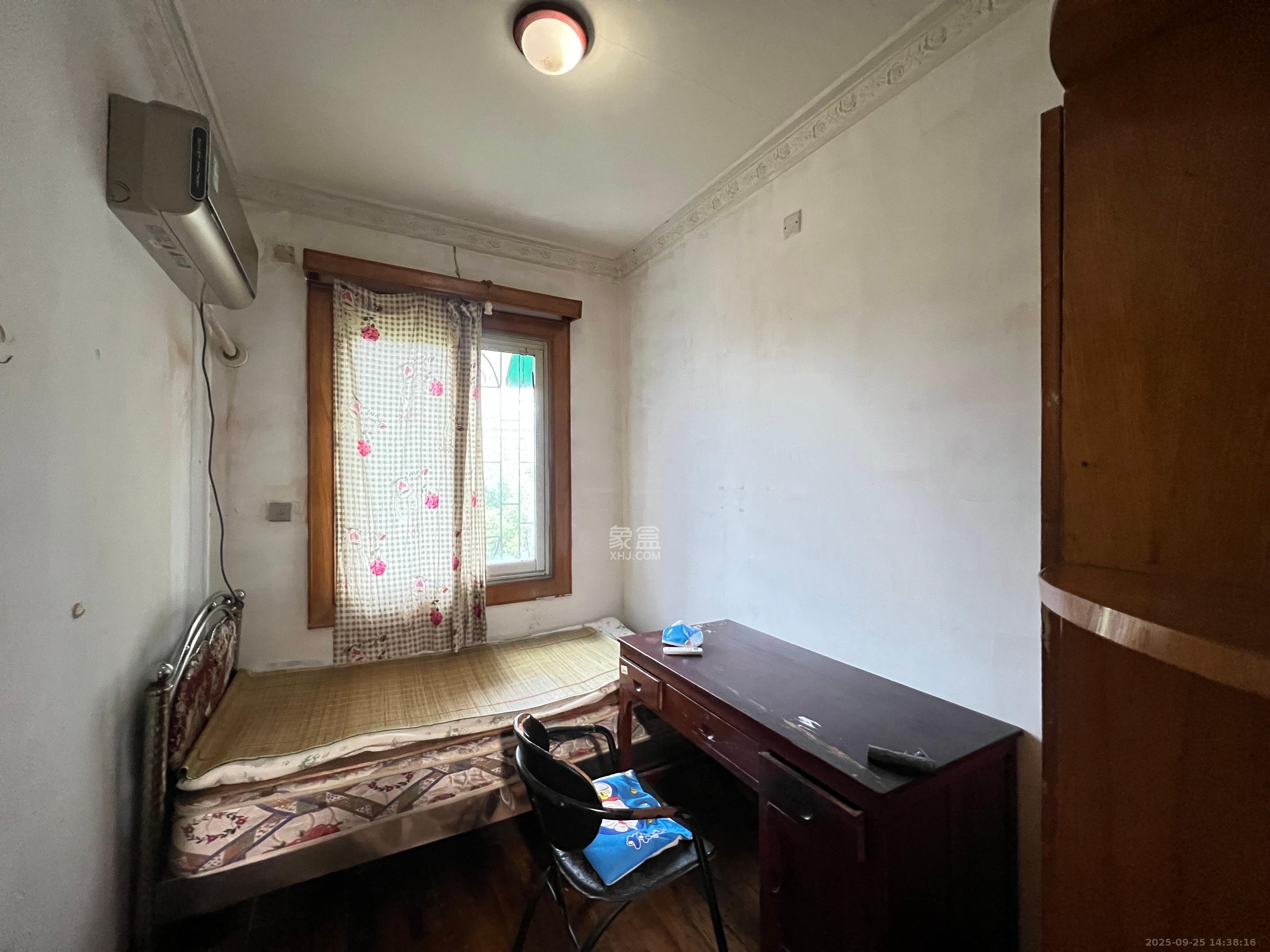 赛福尔公寓  2室1厅1卫    1100.0元/月室内图