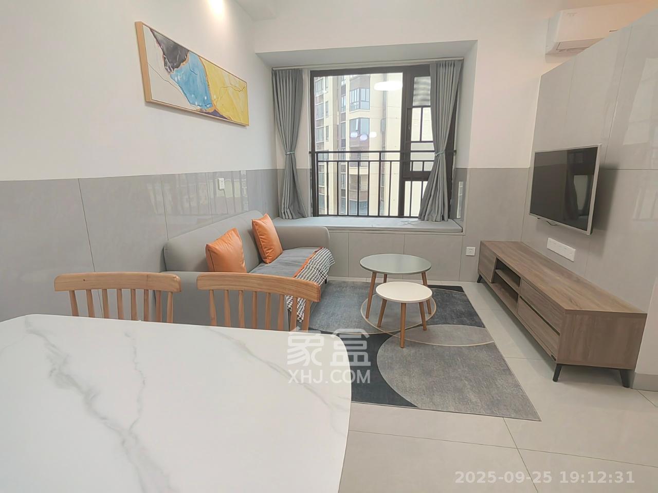 蓝光雍锦半岛   55.0㎡      1700.0元/月室内图