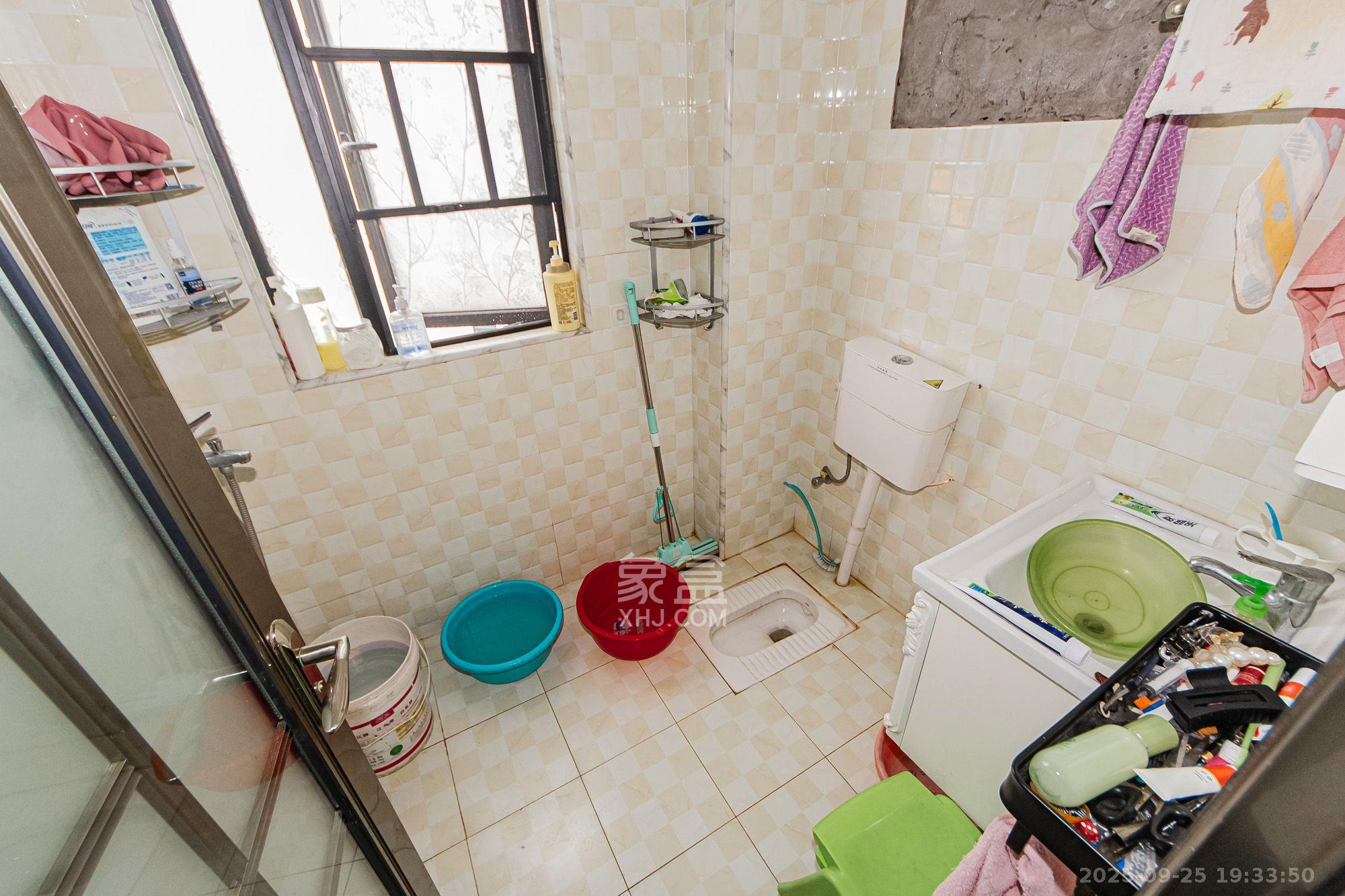 幸福考拉789 3室2厅2卫 2400.0元/月 幸福考拉789 3室2厅2卫 2400.0元/月室内图