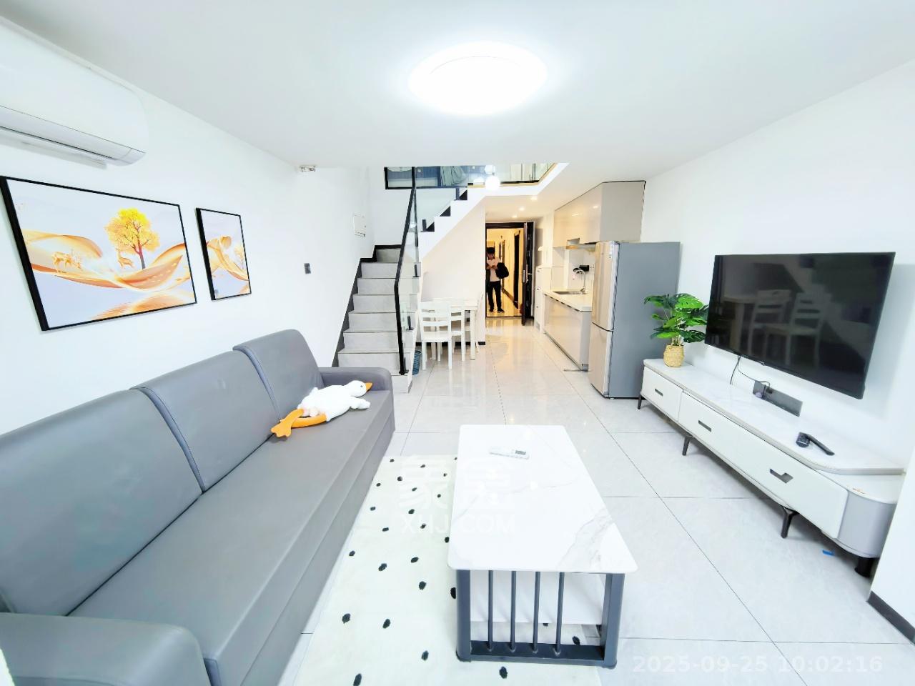 碧桂园印象 2室1厅1卫 2300.0元/月 碧桂园印象 2室1厅1卫 2300.0元/月室内图