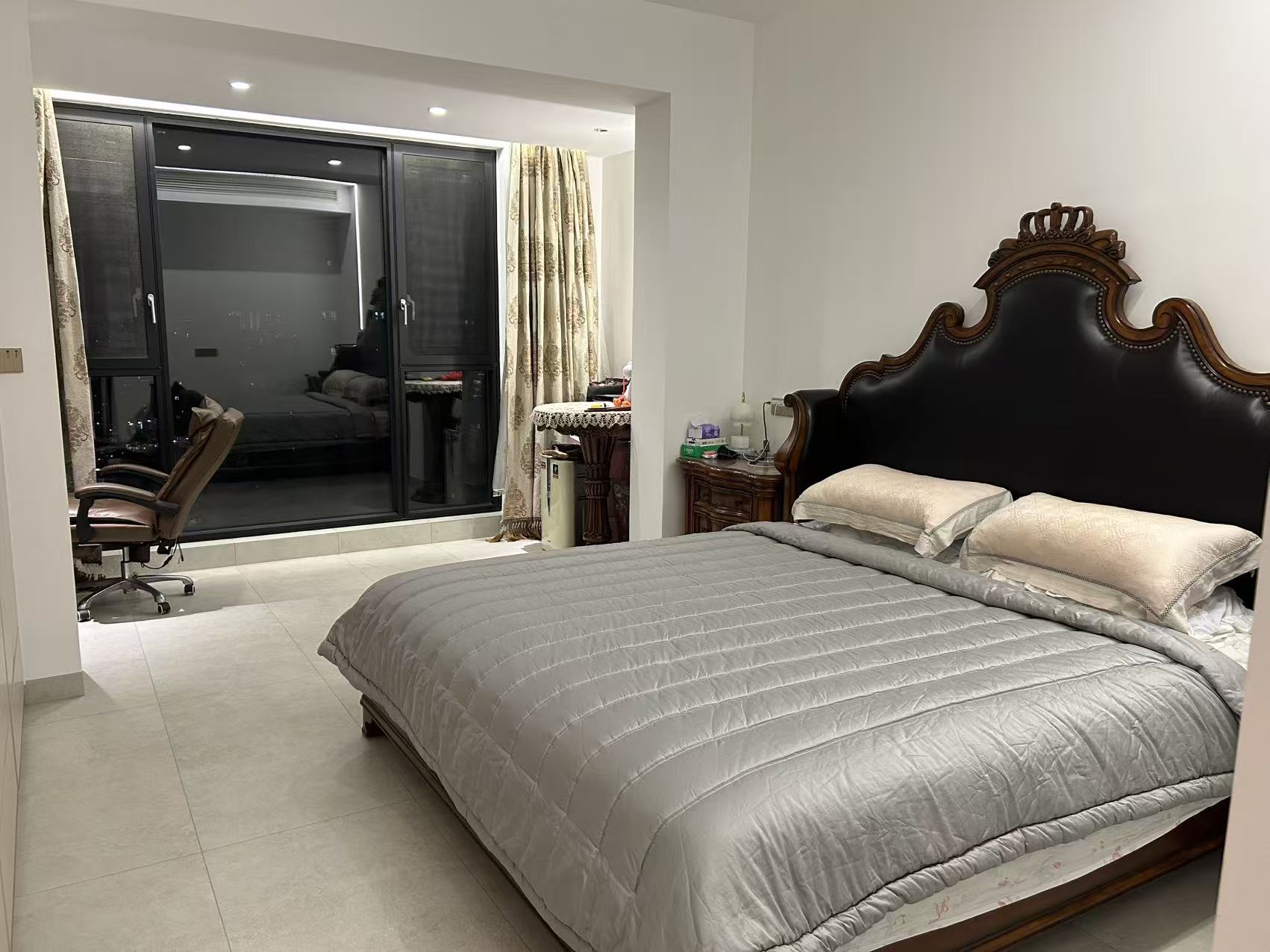 富力首府 3室2厅2卫 9800.0元/月 富力首府 3室2厅2卫 9800.0元/月室内图