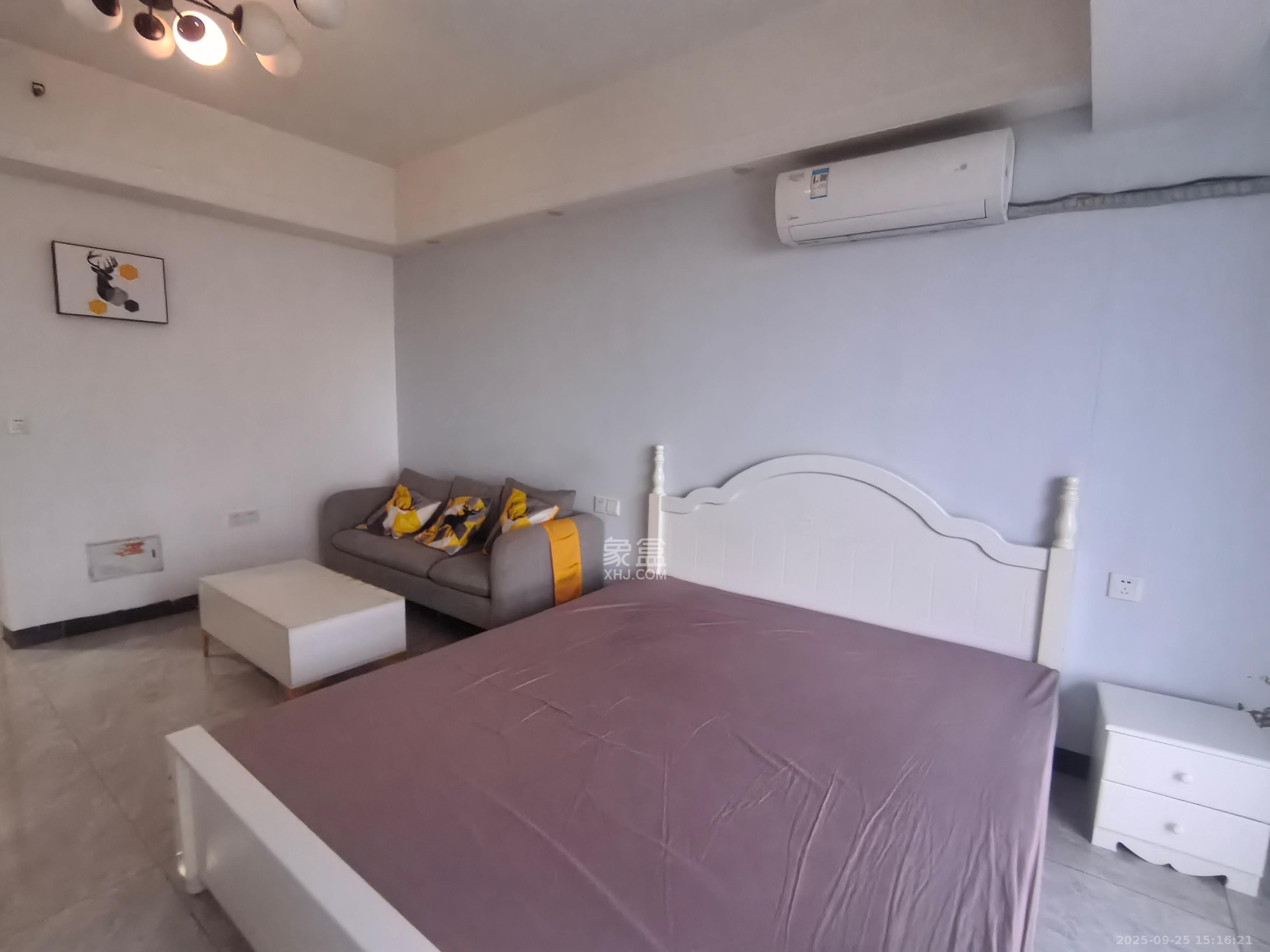 C-park天悦城(紫檀溪苑二期) 1室1厅1卫 1600.0元/月 C-park天悦城(紫檀溪苑二期) 1室1厅1卫 1600.0元/月室内图