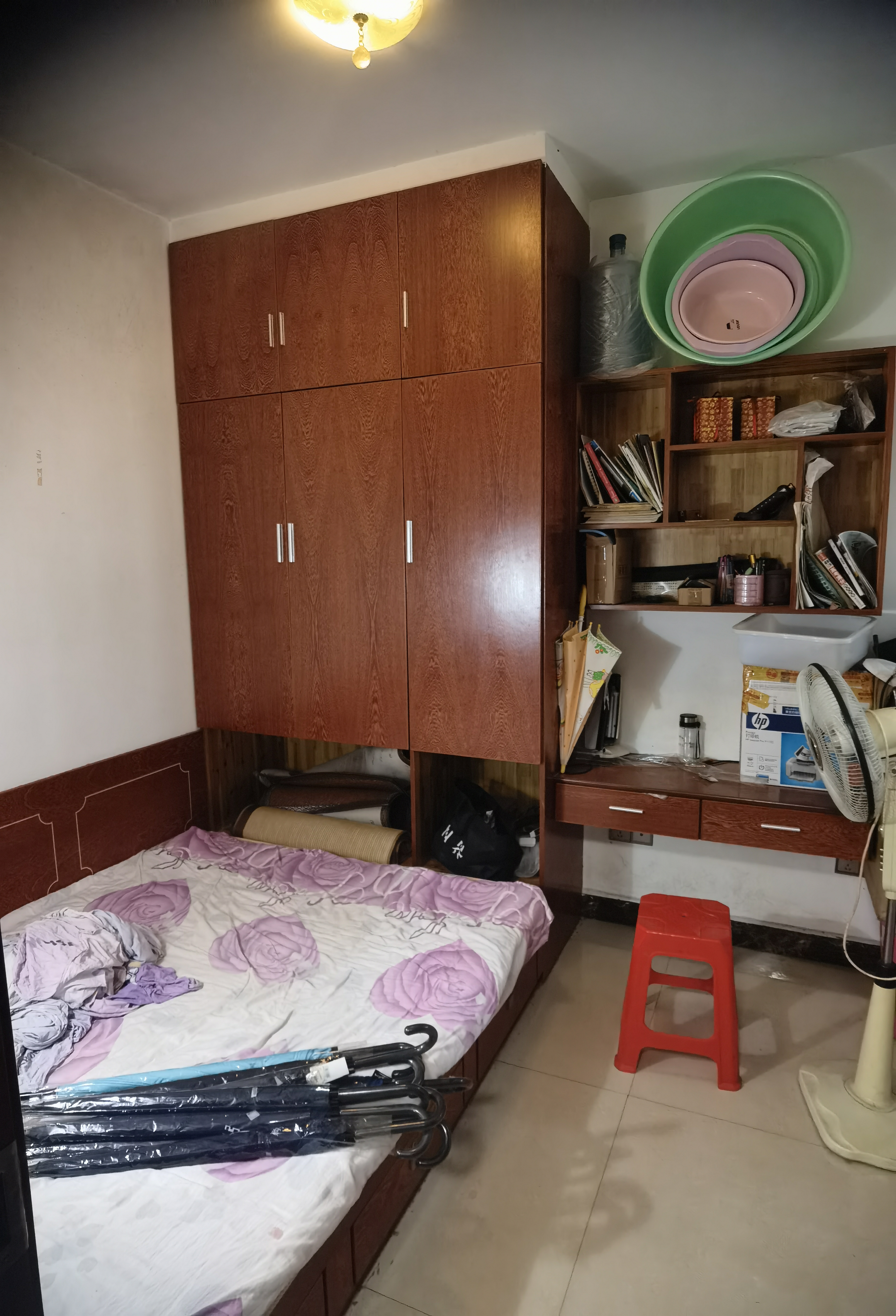 逸臣广场 2室2厅1卫 1600.0元/月 逸臣广场 2室2厅1卫 1600.0元/月户型图