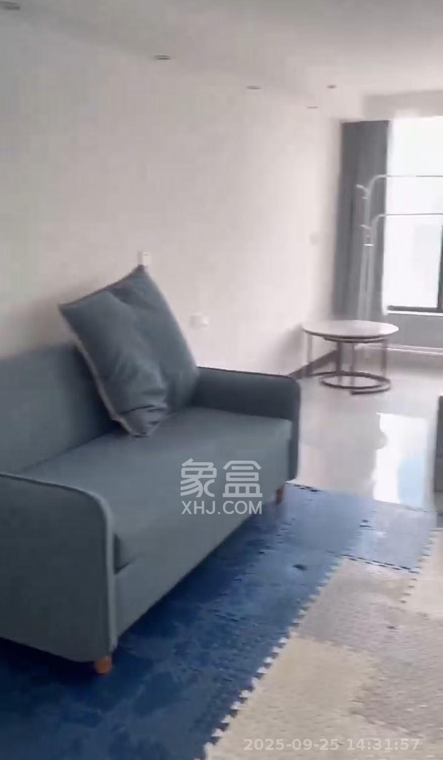 润和国际广场 1室1厅1卫 1600.0元/月 润和国际广场 1室1厅1卫 1600.0元/月室内图