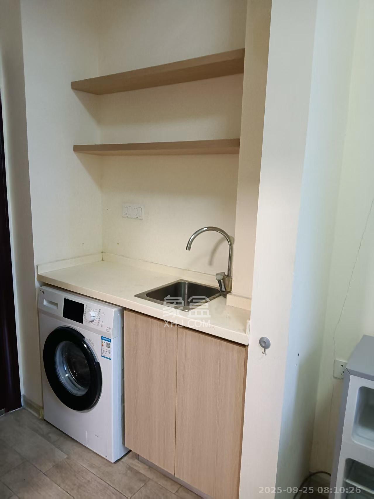 兰亭湾畔 1室1厅1卫 1000.0元/月 兰亭湾畔 1室1厅1卫 1000.0元/月室内图