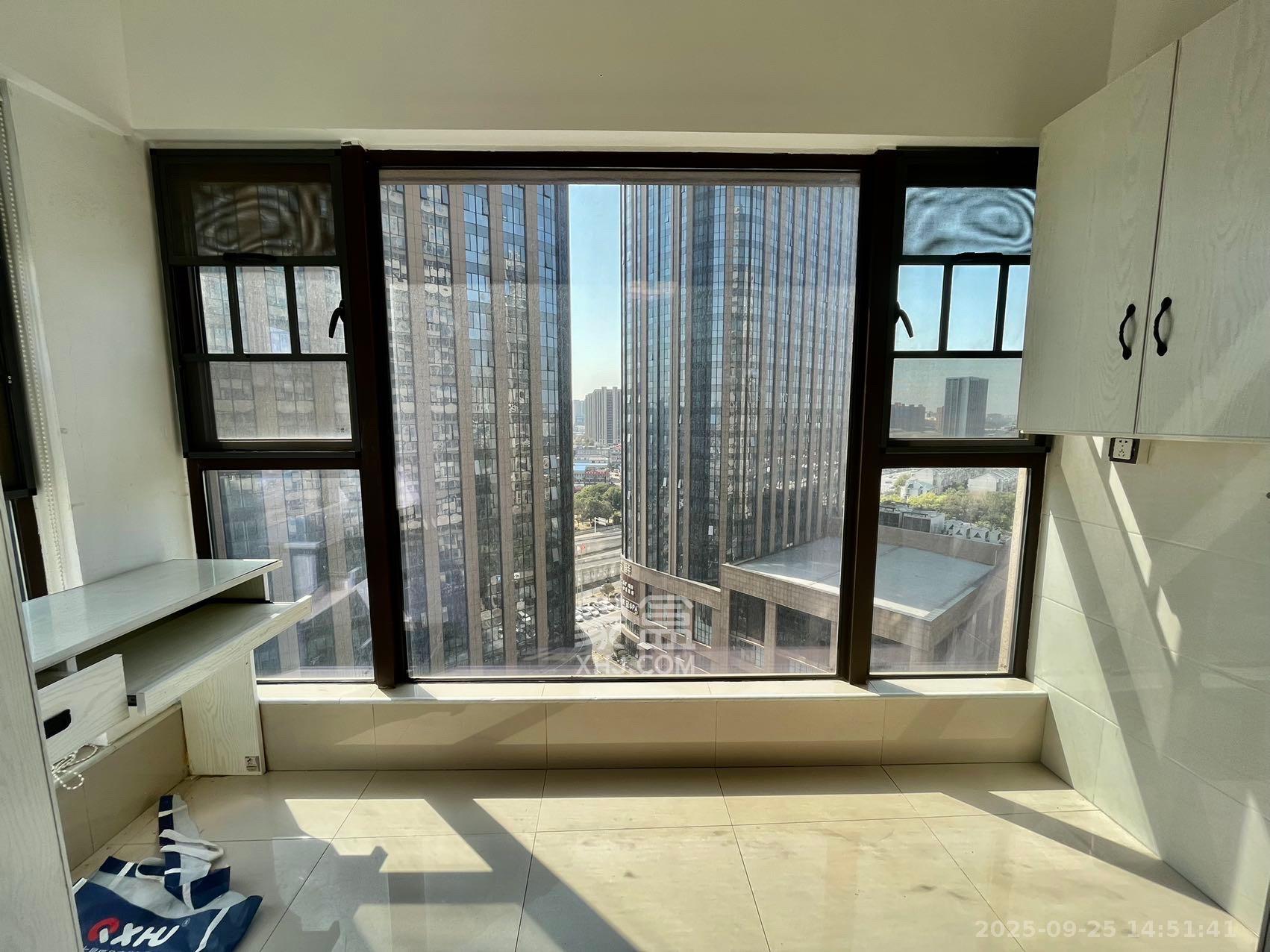 高升时代广场(冠铭商务中心) 1室1厅1卫 1100.0元/月 高升时代广场(冠铭商务中心) 1室1厅1卫 1100.0元/月室内图