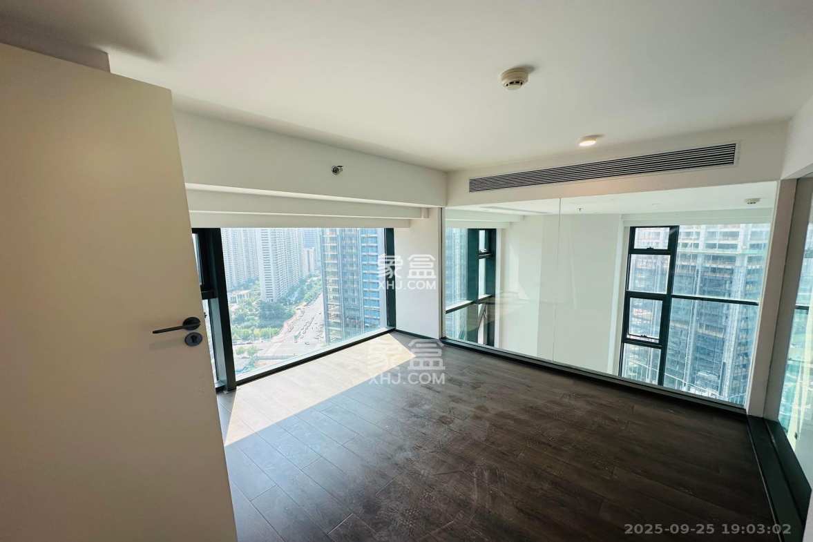 达美寰宇中心 2室2厅1卫 4000.0元/月 达美寰宇中心 2室2厅1卫 4000.0元/月室内图