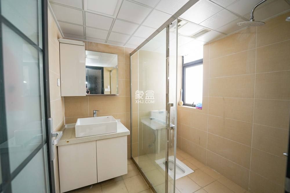 五矿万境蓝山  3室2厅1卫    2400.0元/月 五矿万境蓝山  3室2厅1卫    2400.0元/月户型图