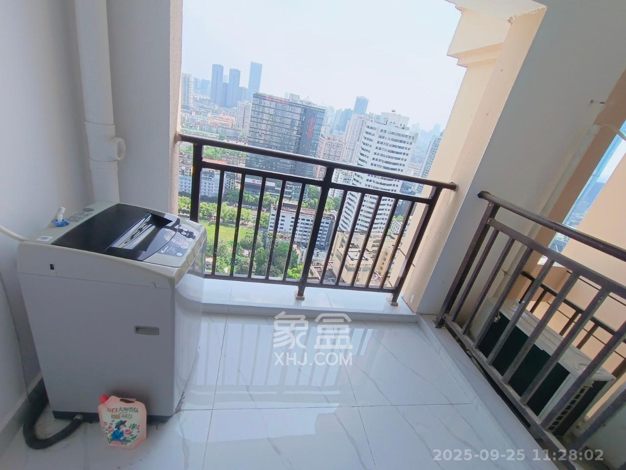 韭菜园嘉苑 3室2厅1卫 3200.0元/月 韭菜园嘉苑 3室2厅1卫 3200.0元/月室内图