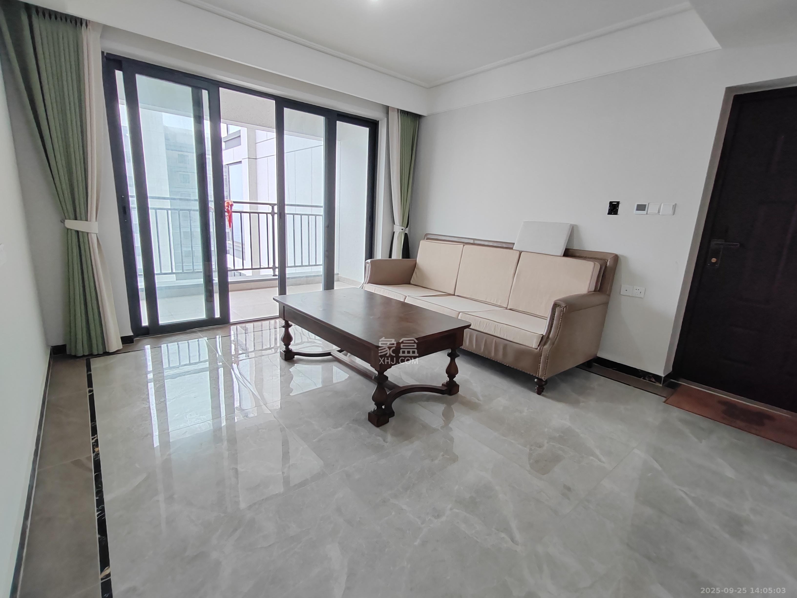 保利恒伟时光印象 4室2厅2卫 2800.0元/月 保利恒伟时光印象 4室2厅2卫 2800.0元/月室内图