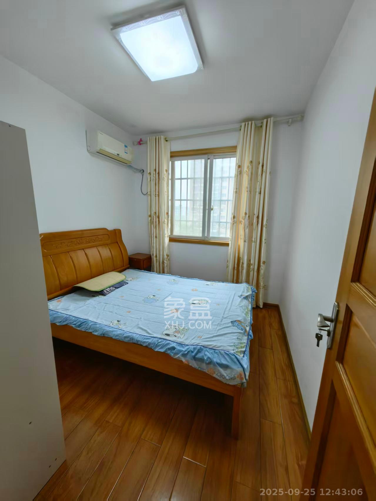 麓谷锦和园 2室2厅1卫 2100.0元/月 麓谷锦和园 2室2厅1卫 2100.0元/月室内图