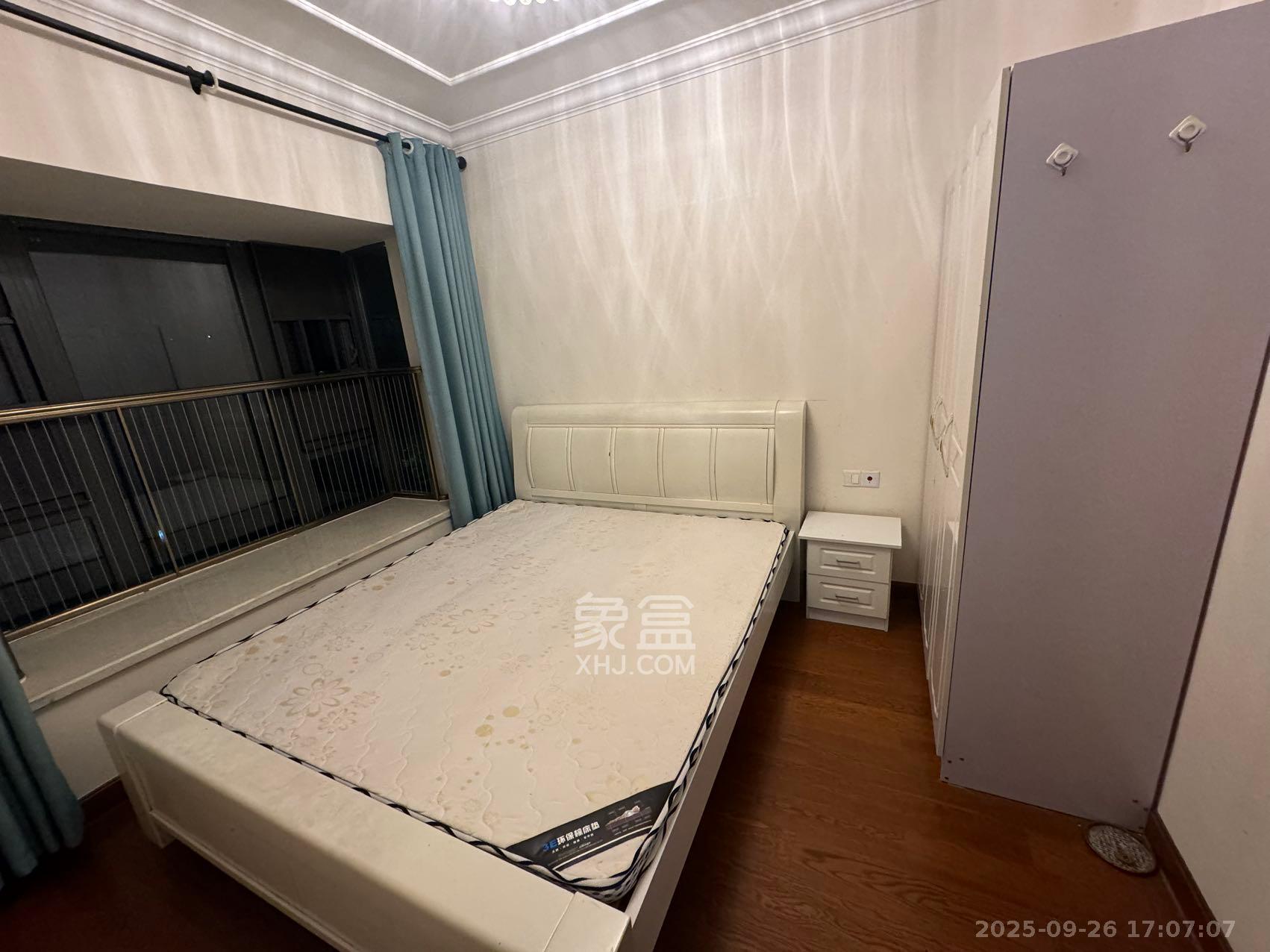 恒大国际广场 2室1厅1卫 2100.0元/月 恒大国际广场 2室1厅1卫 2100.0元/月室内图