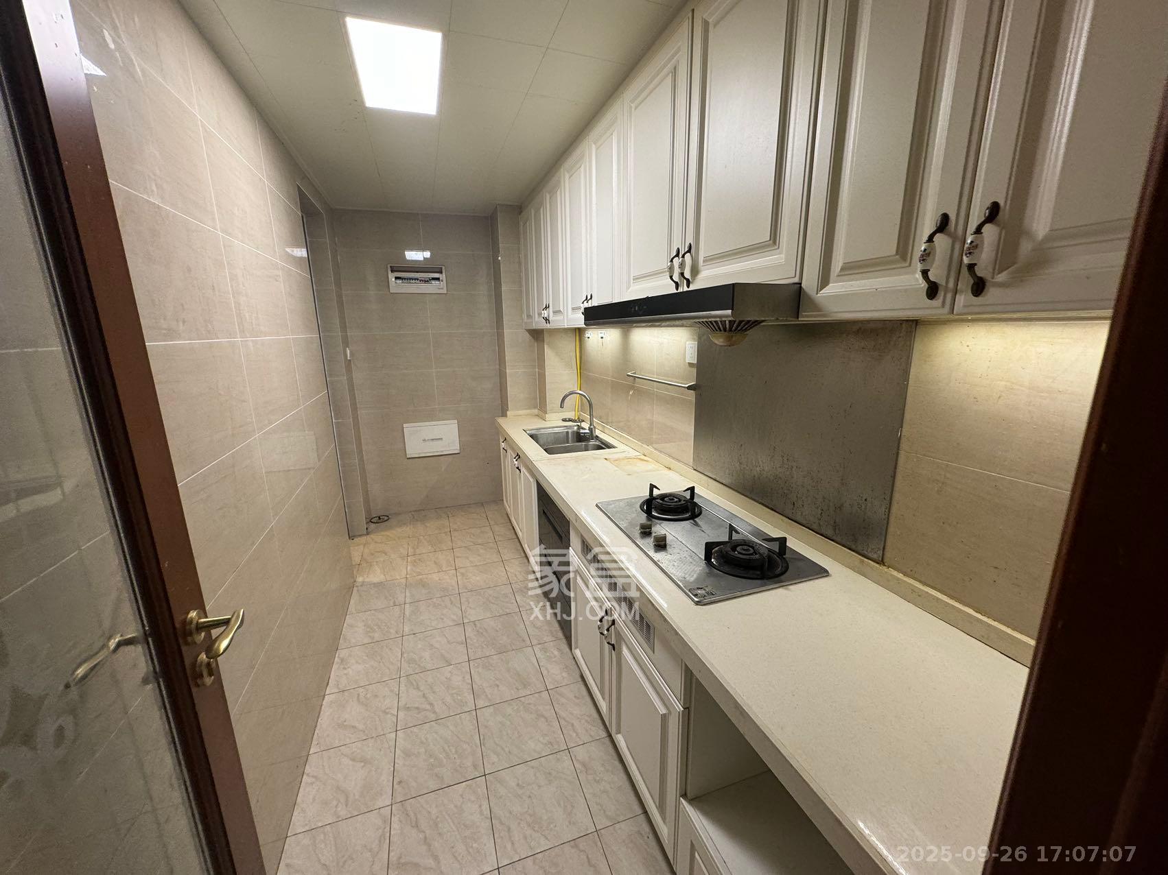 恒大国际广场  2室1厅1卫    2100.0元/月室内图