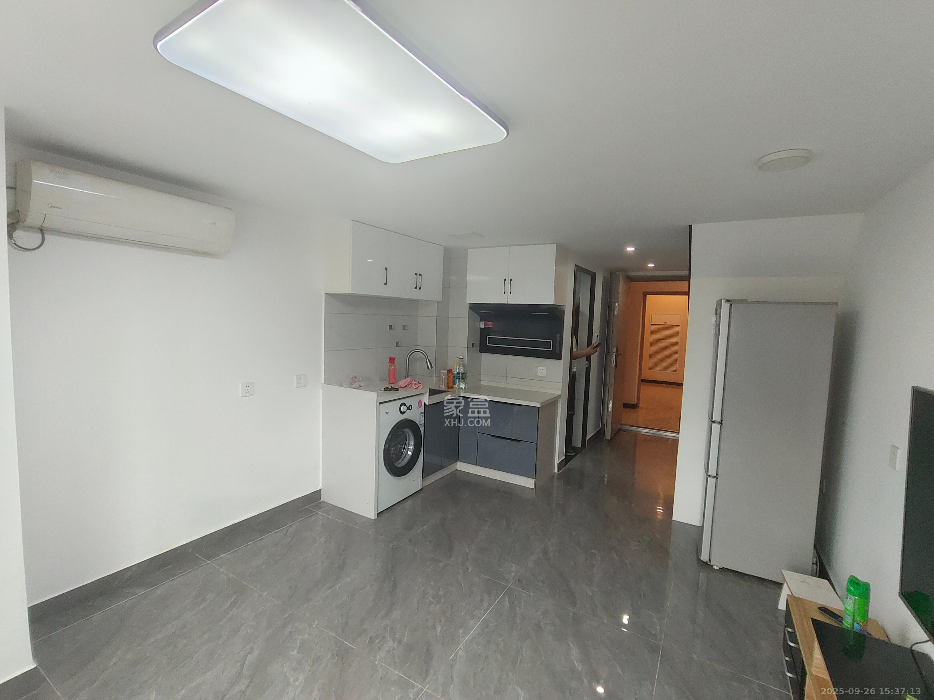 金地铂悦  1室0厅0卫    1500.0元/月室内图