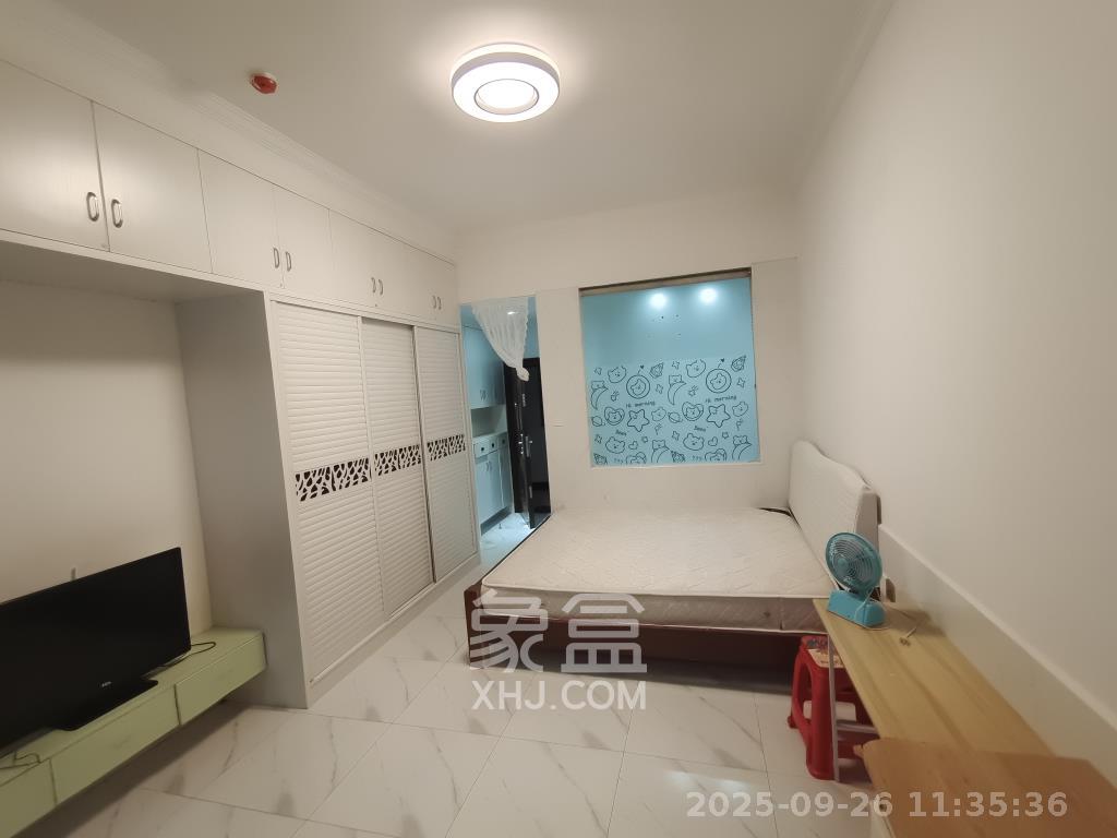 中南壹号院 1室1厅1卫 1600.0元/月 中南壹号院 1室1厅1卫 1600.0元/月室内图