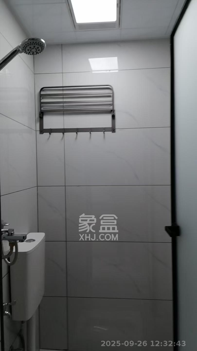 金井馨苑 1室0厅1卫 1050.0元/月 金井馨苑 1室0厅1卫 1050.0元/月室内图