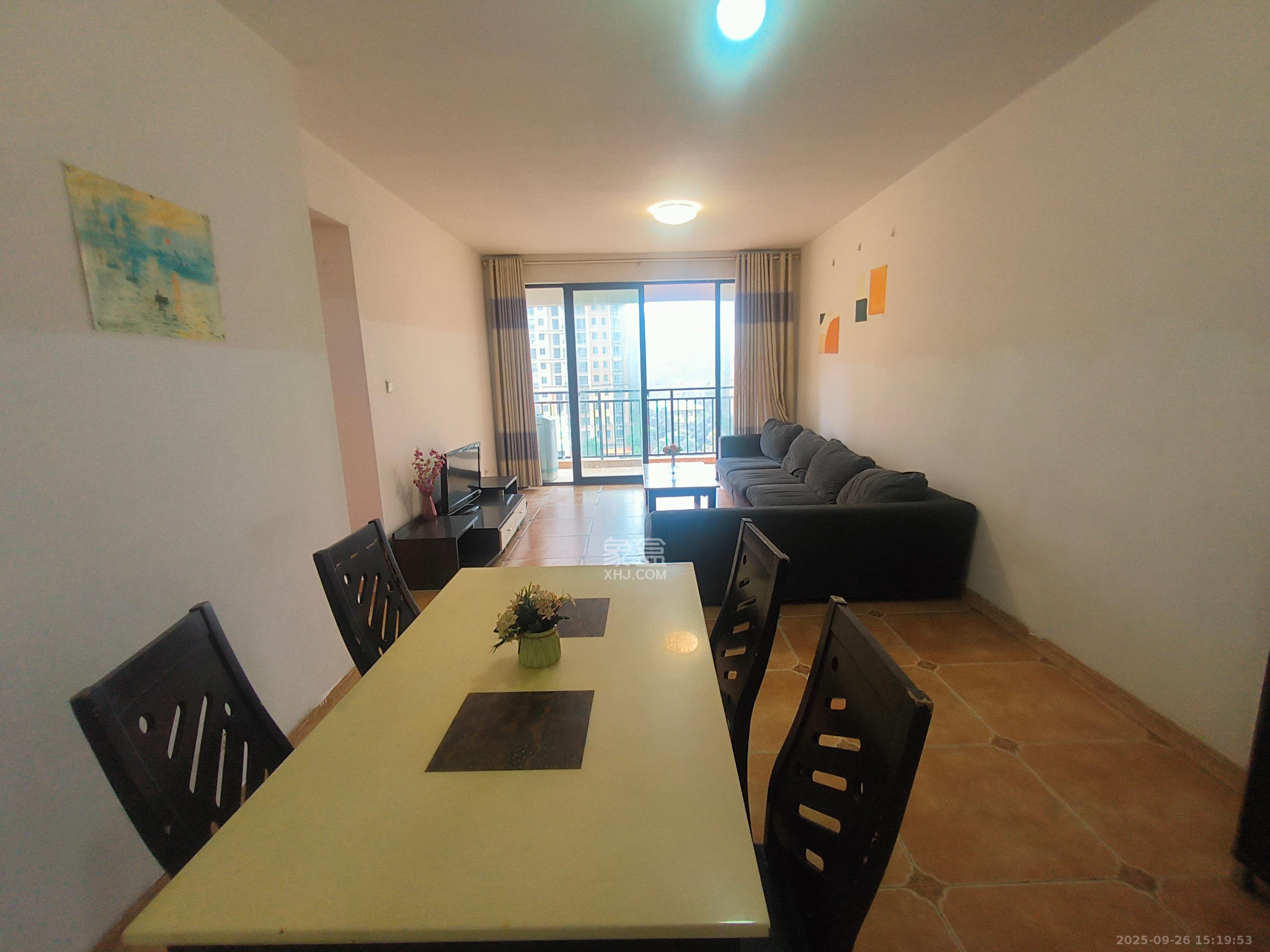 乾源国际  3室2厅1卫    1700.0元/月 乾源国际  3室2厅1卫    1700.0元/月