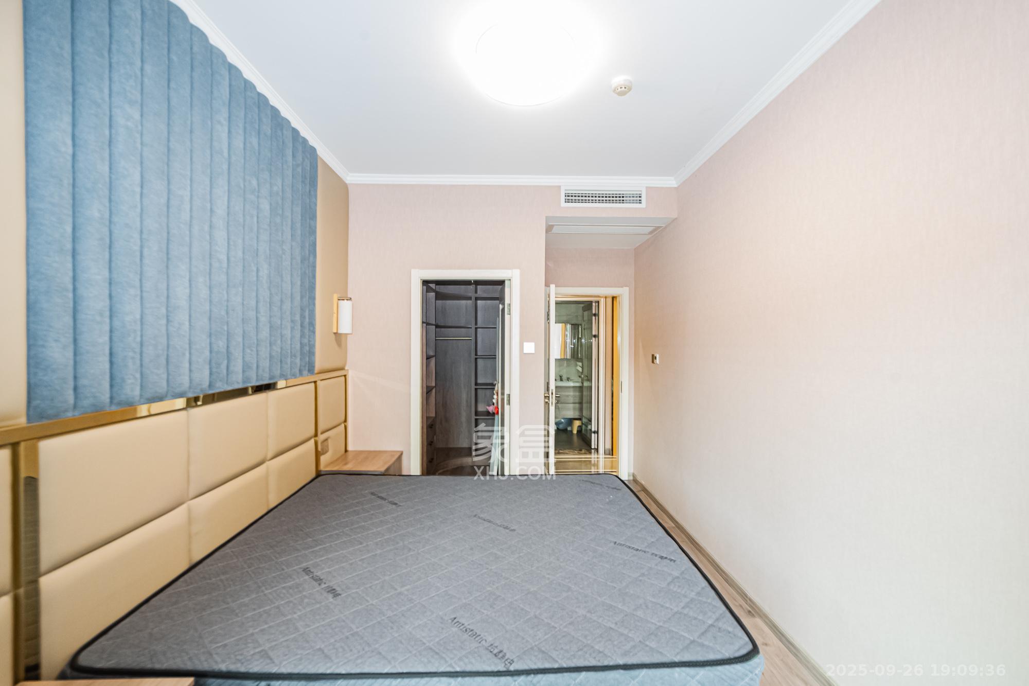 北辰定江洋 2室2厅2卫 235.00万 北辰定江洋 2室2厅2卫 235.00万卧室