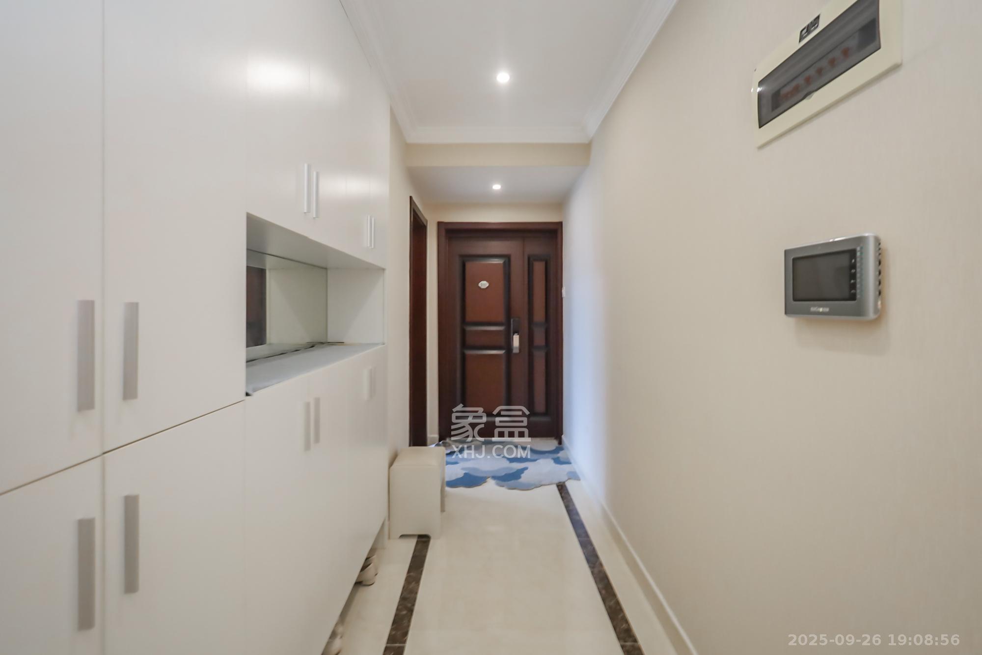 山水誉峰 4室2厅2卫 210.0万 山水誉峰 4室2厅2卫 210.0万其他