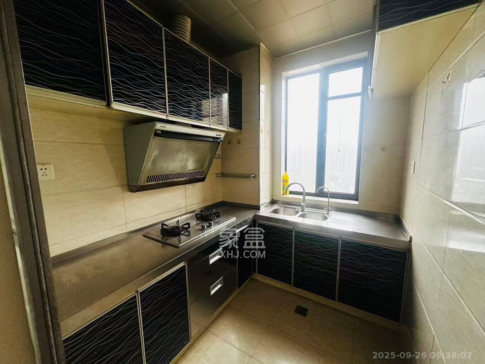 兴威帕克水岸  3室1厅1卫    2500.0元/月室内图