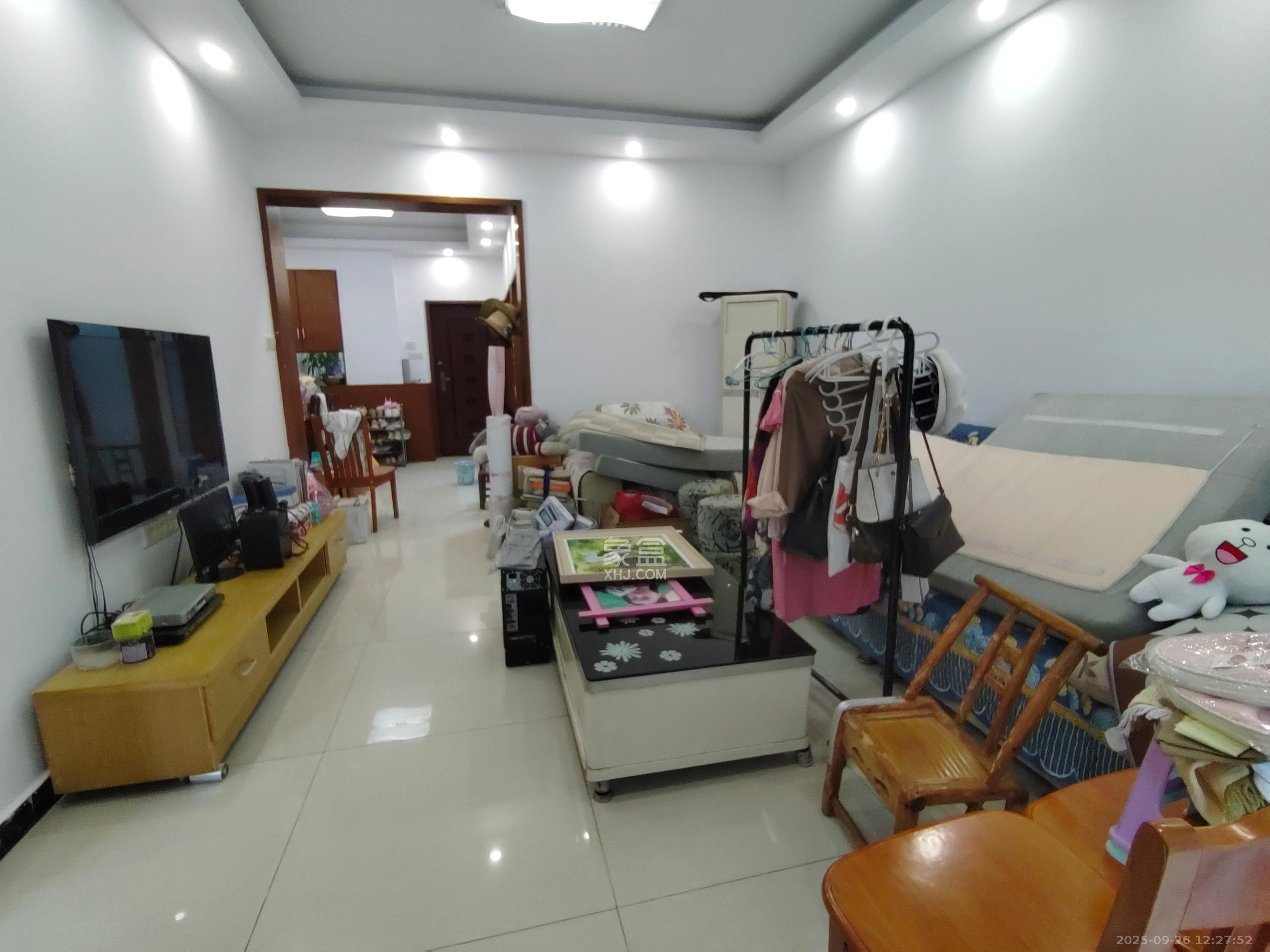 瑞都华庭(华庭美苑) 3室2厅1卫 2100.0元/月 瑞都华庭(华庭美苑) 3室2厅1卫 2100.0元/月室内图