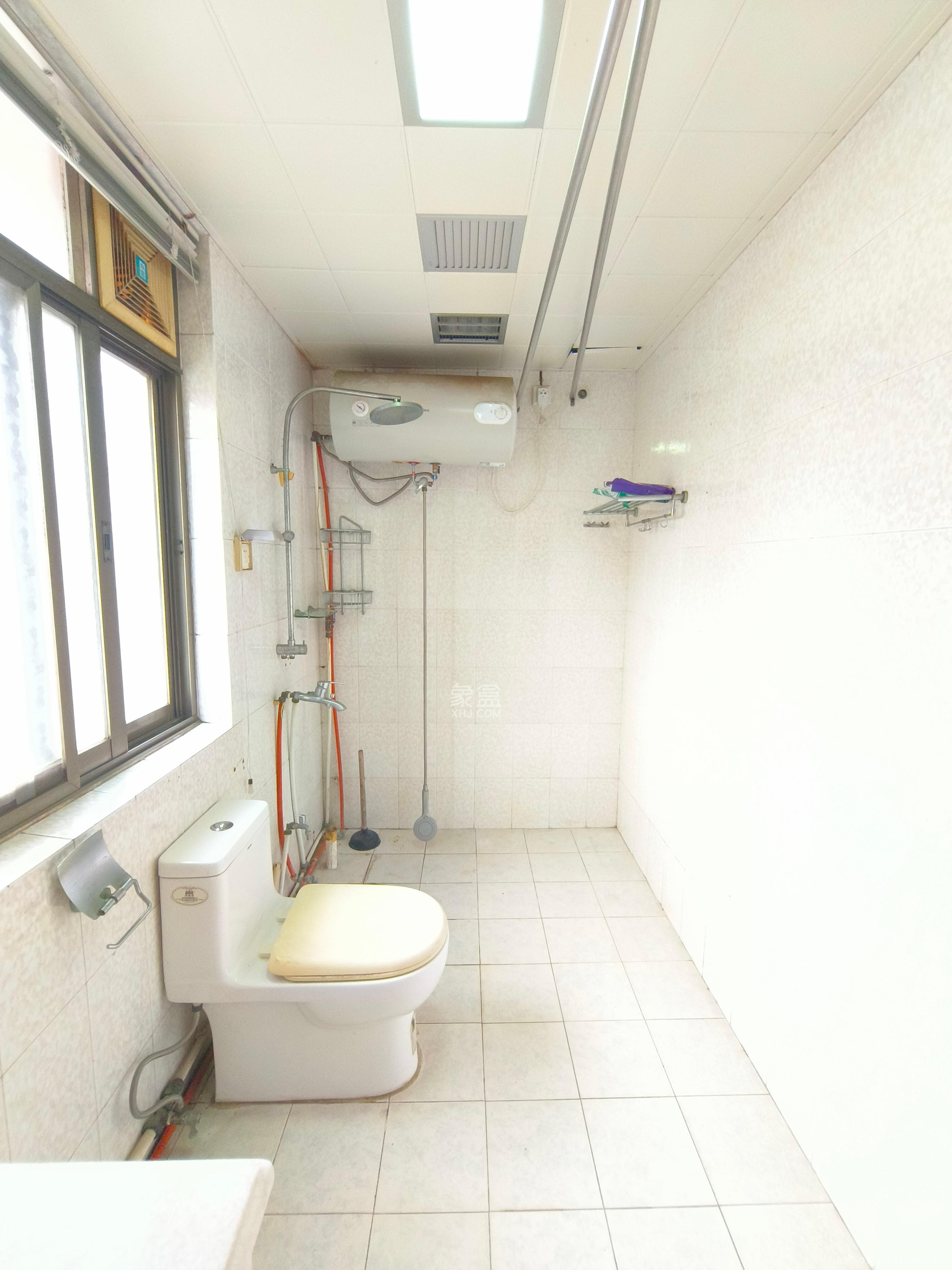 佘家塘、富雅里散盘 3室2厅2卫 2600.0元/月 佘家塘、富雅里散盘 3室2厅2卫 2600.0元/月室内图