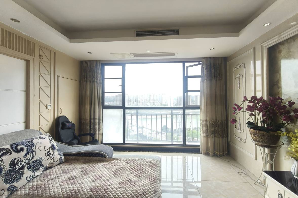 山水印象 3室2厅2卫 2300.0元/月 山水印象 3室2厅2卫 2300.0元/月室内图