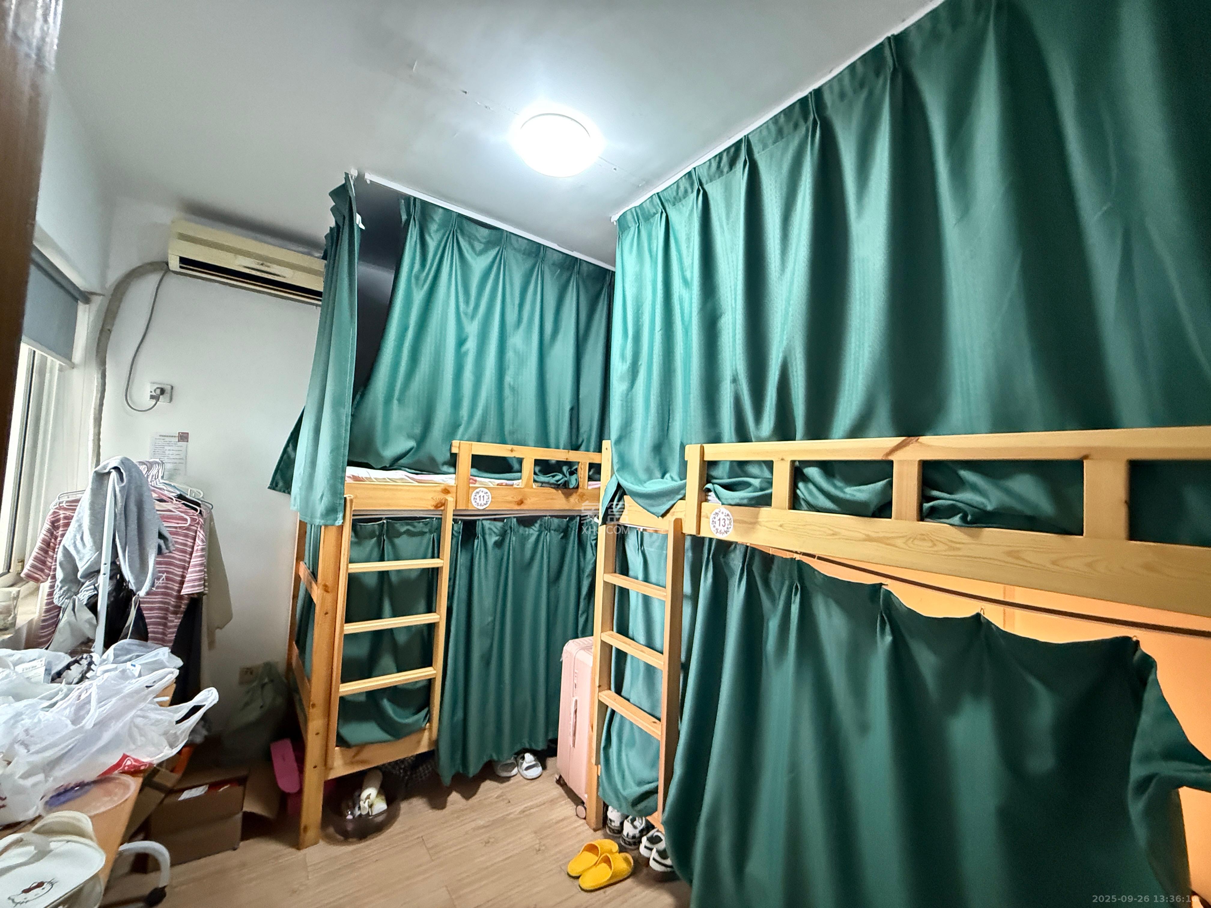 佳天国际新城 1室2厅1卫 3200.0元/月 佳天国际新城 1室2厅1卫 3200.0元/月室内图