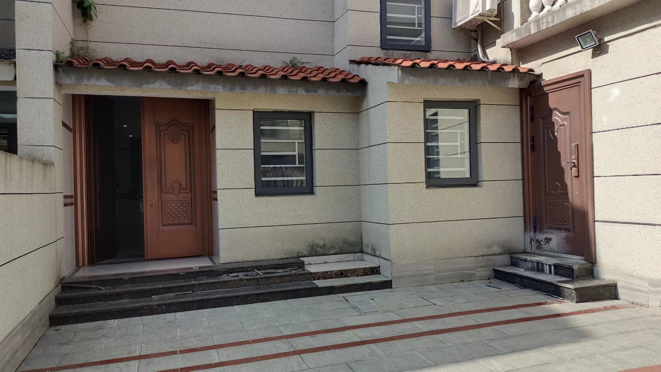 滨景花园 5室2厅5卫 8000.0元/月 滨景花园 5室2厅5卫 8000.0元/月室内图