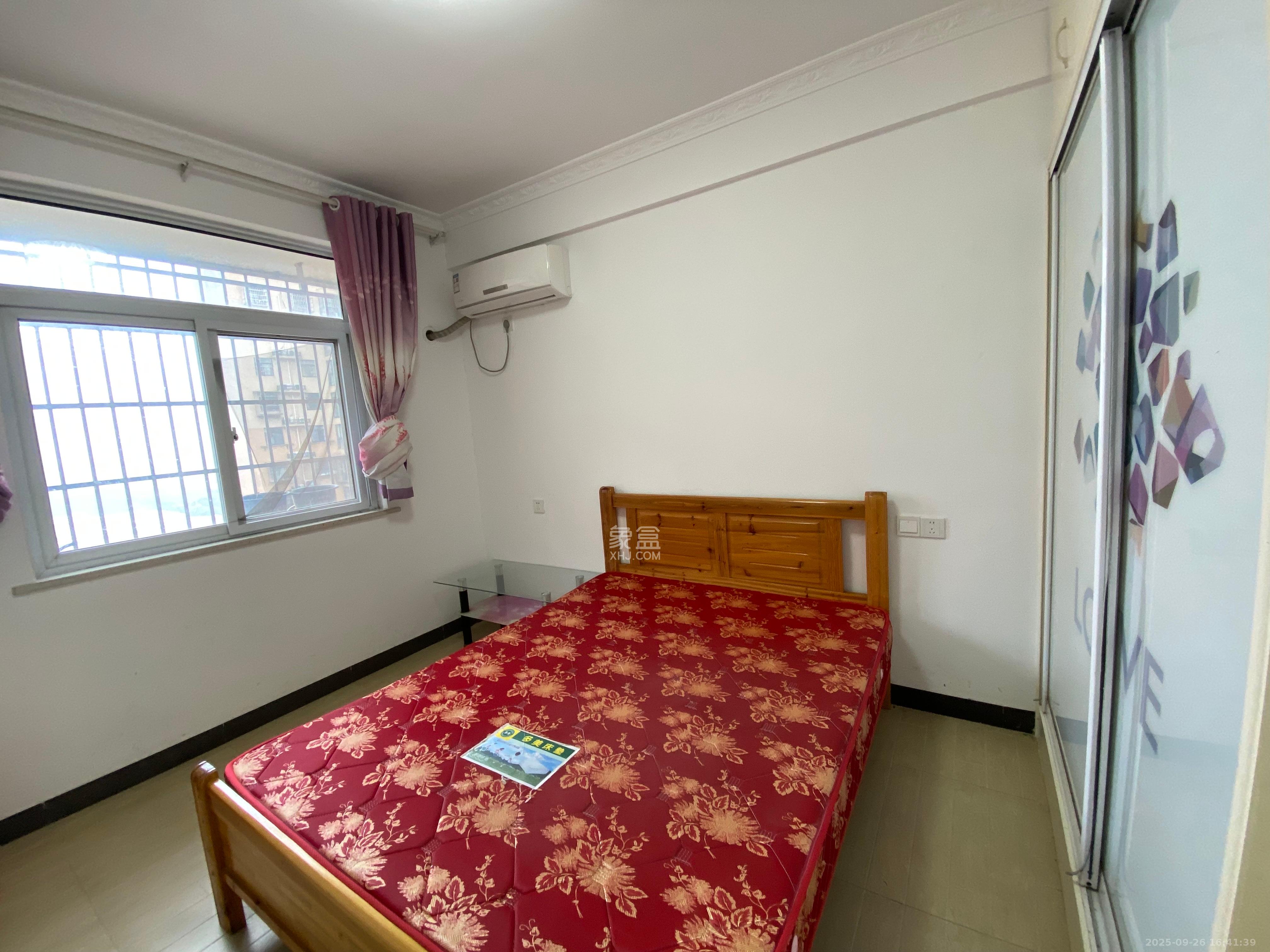 白田佳苑 3室2厅2卫 2000.0元/月 白田佳苑 3室2厅2卫 2000.0元/月室内图