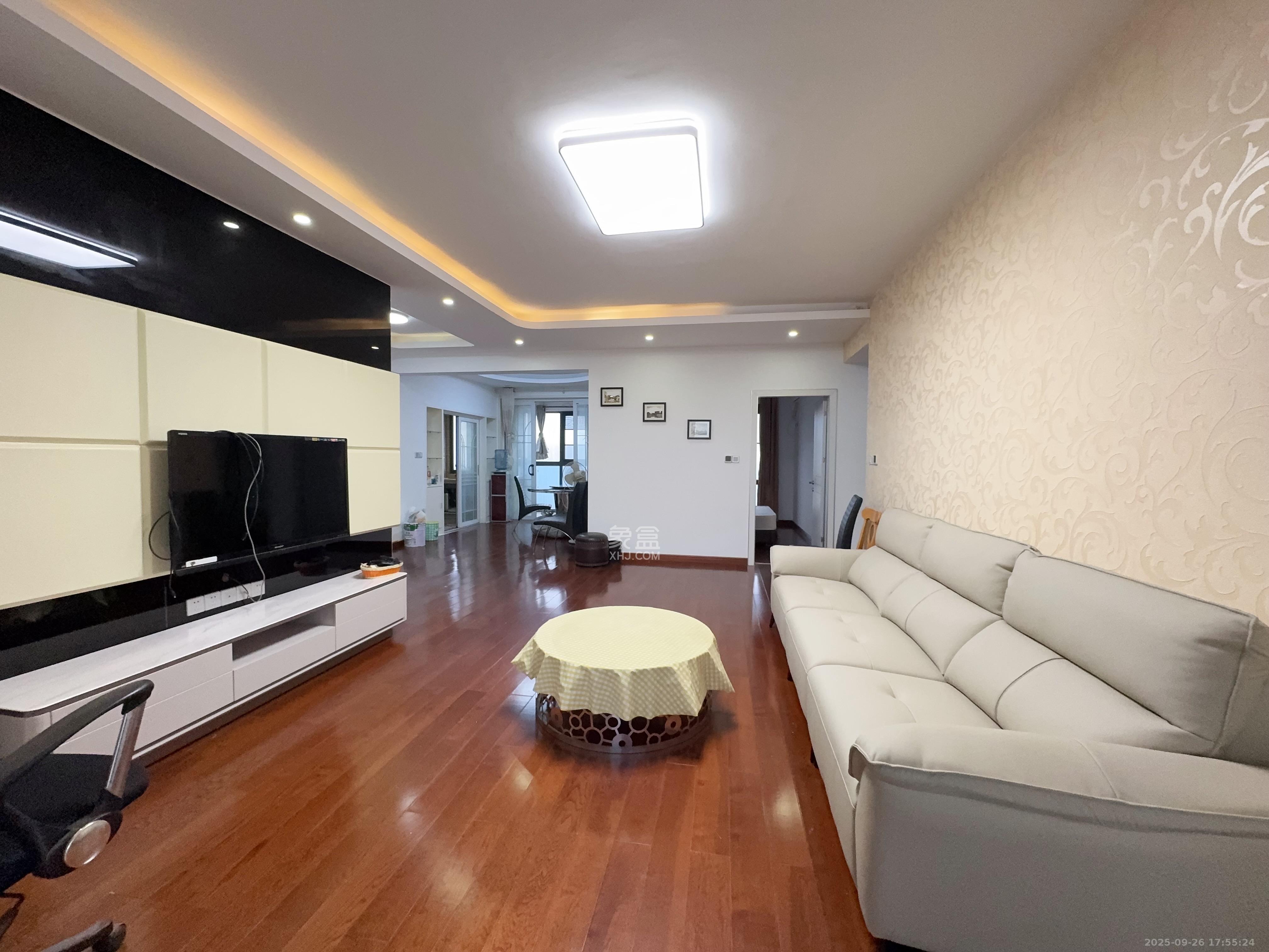 博林金谷 3室2厅1卫 3200.0元/月 博林金谷 3室2厅1卫 3200.0元/月室内图