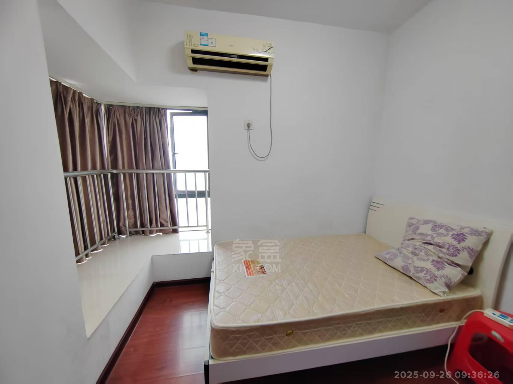 流金岁月-华晨国际  2室2厅1卫    1700.0元/月室内图