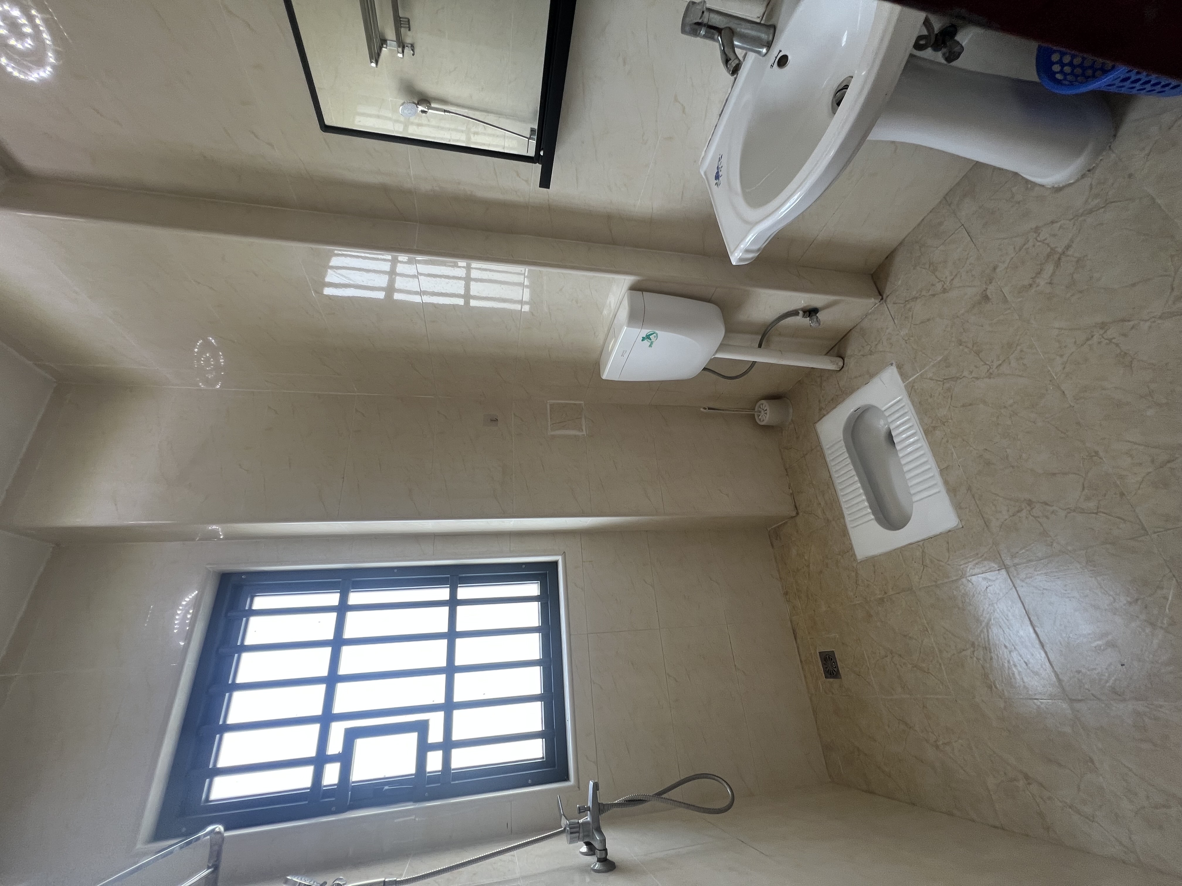 龙城新景 2室2厅1卫 2600.0元/月 龙城新景 2室2厅1卫 2600.0元/月室内图