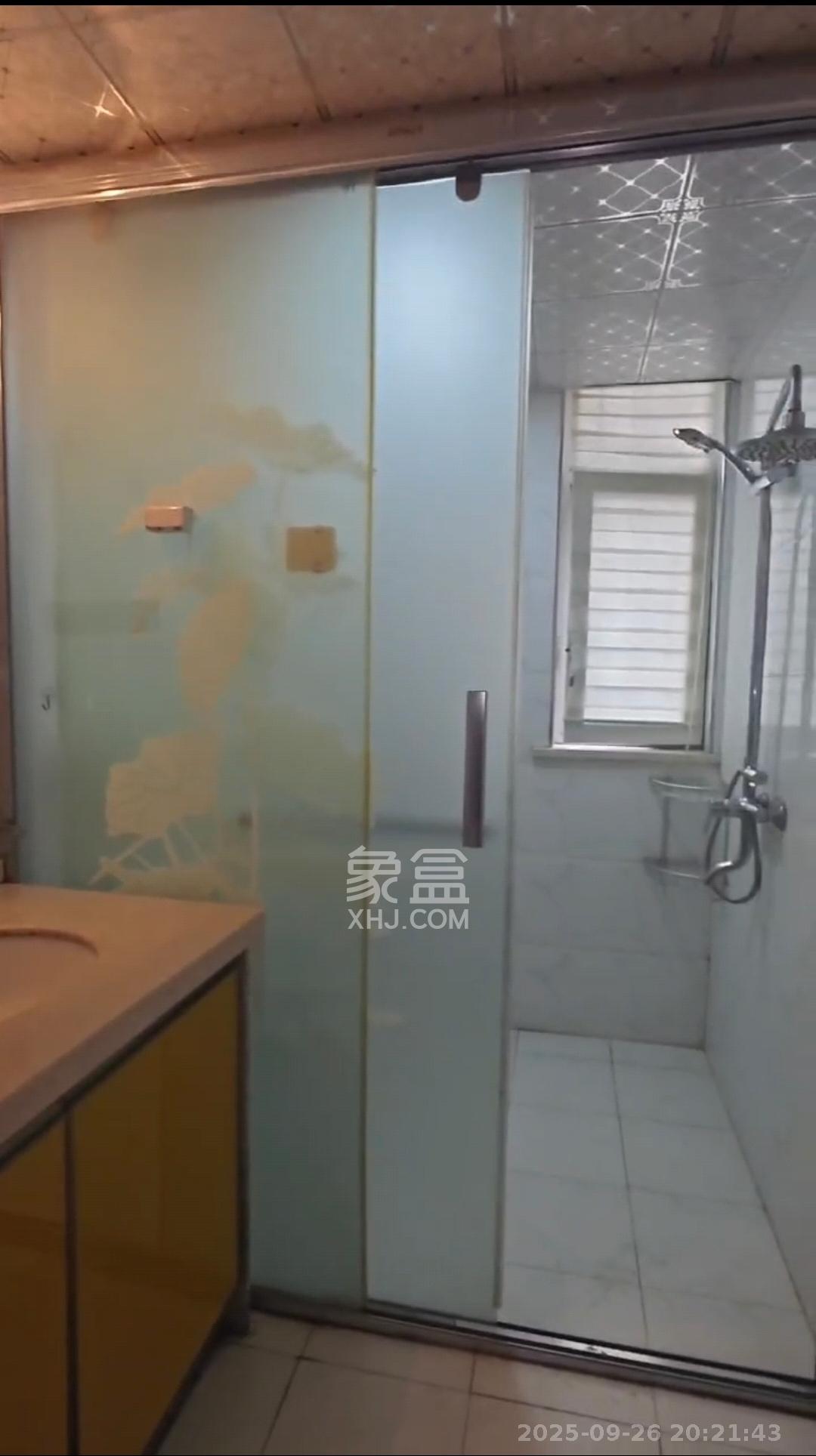 东方航标 2室2厅1卫 1600.0元/月 东方航标 2室2厅1卫 1600.0元/月室内图