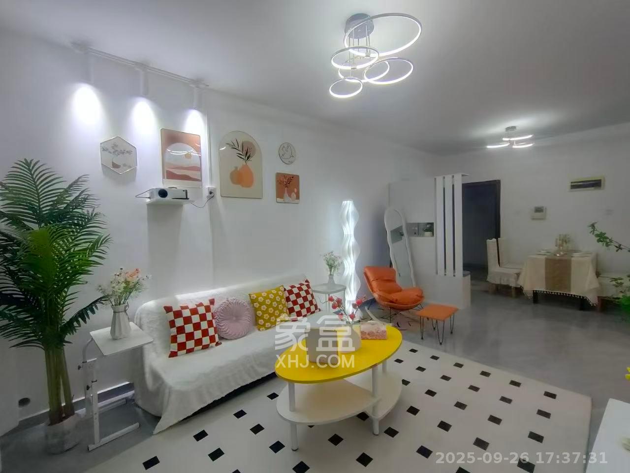 钱隆学府一、二期 2室2厅1卫 2100.0元/月 钱隆学府一、二期 2室2厅1卫 2100.0元/月室内图