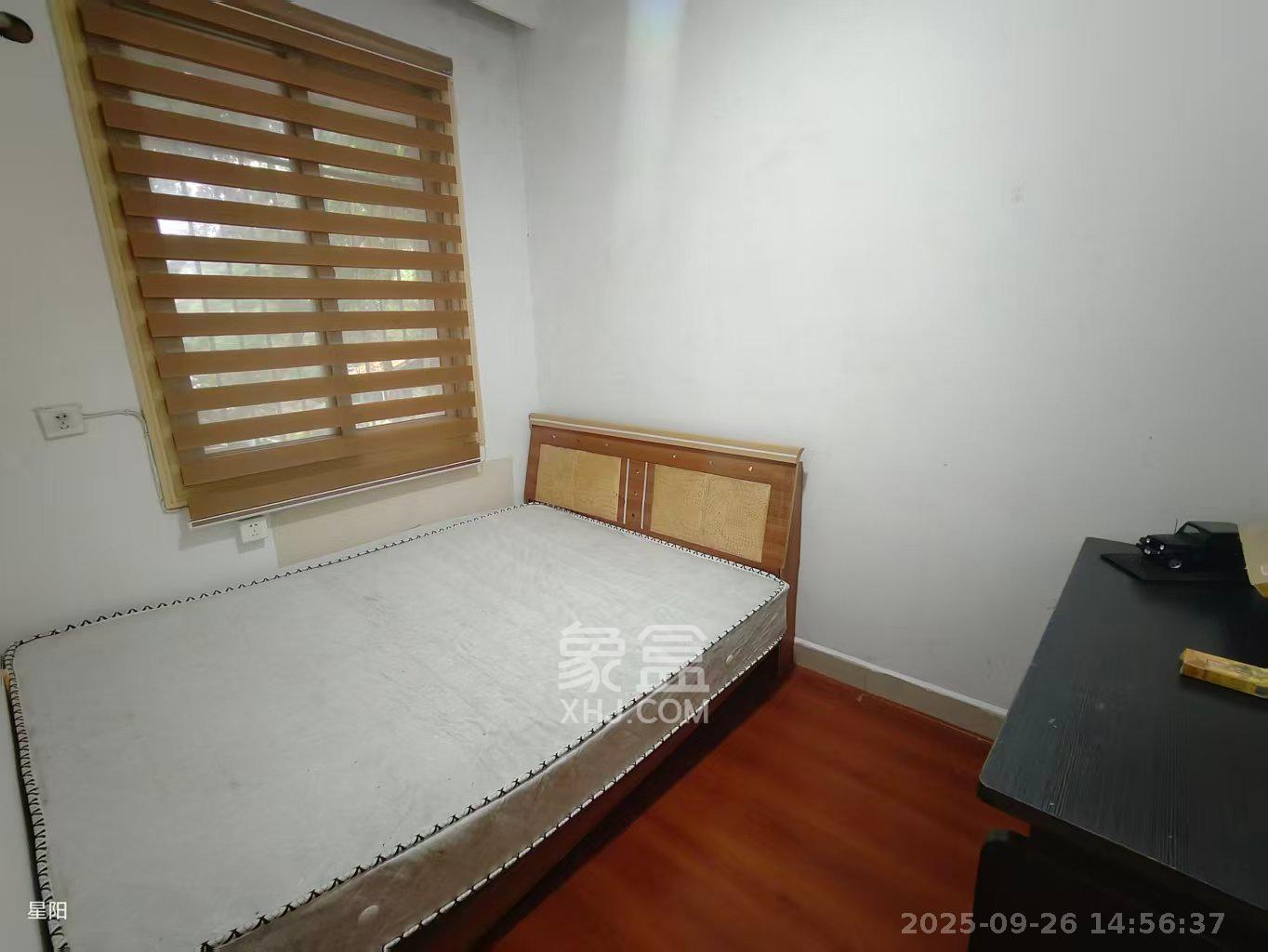 湖南电视台宿舍 1室0厅0卫 2200.0元/月 湖南电视台宿舍 1室0厅0卫 2200.0元/月室内图