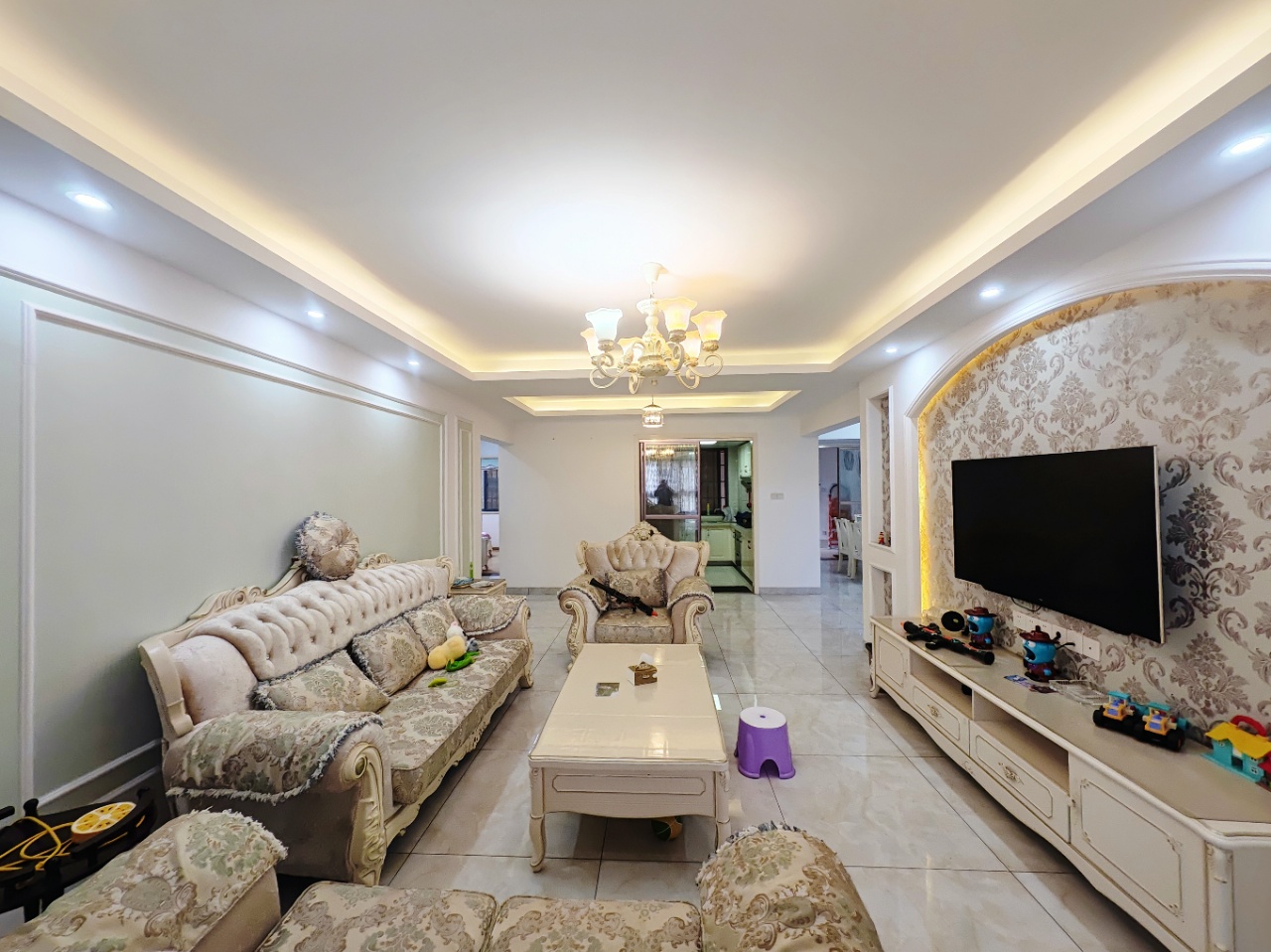 大江观邸-富基花园 4室2厅1卫 80.0万 大江观邸-富基花园 4室2厅1卫 80.0万室内图