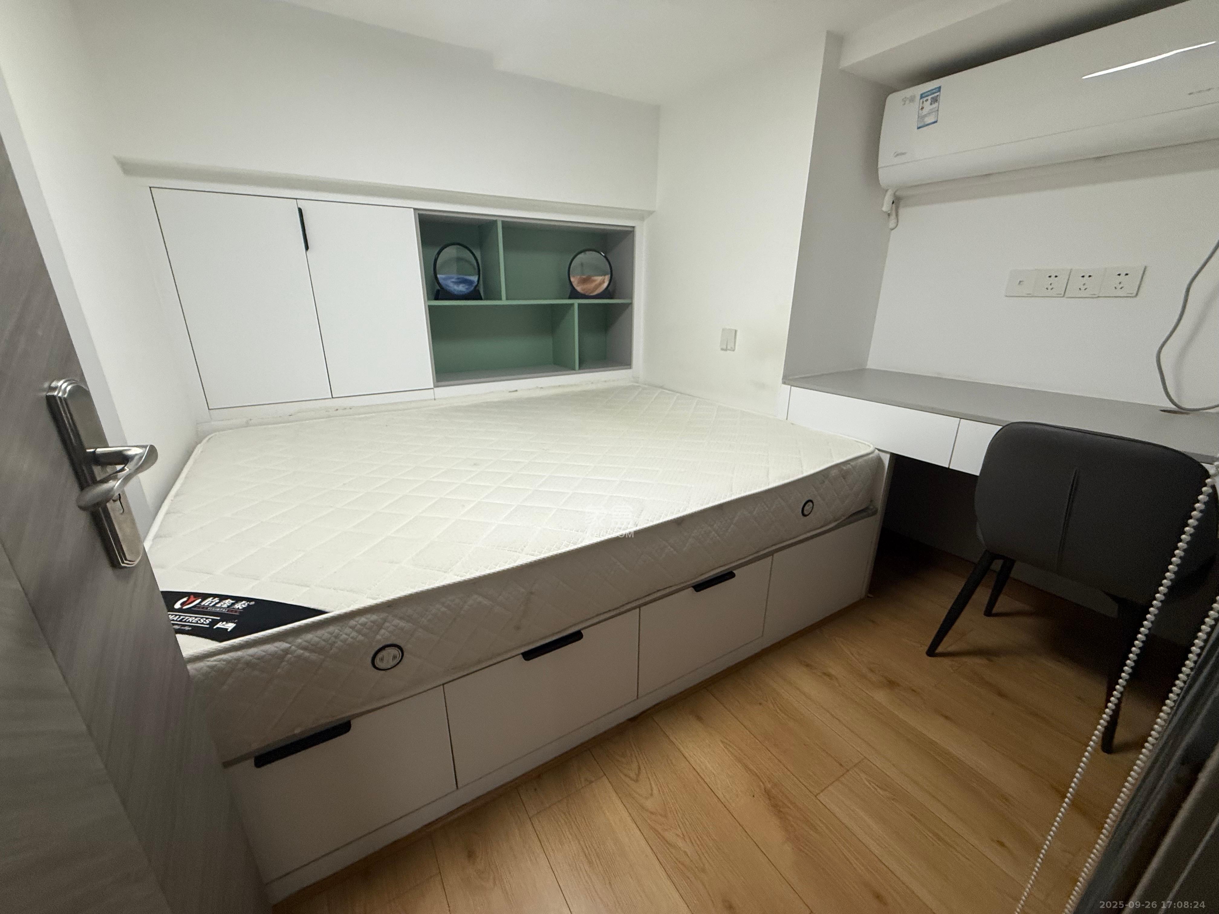 北辰时光里 1室0厅0卫 1800.0元/月 北辰时光里 1室0厅0卫 1800.0元/月室内图