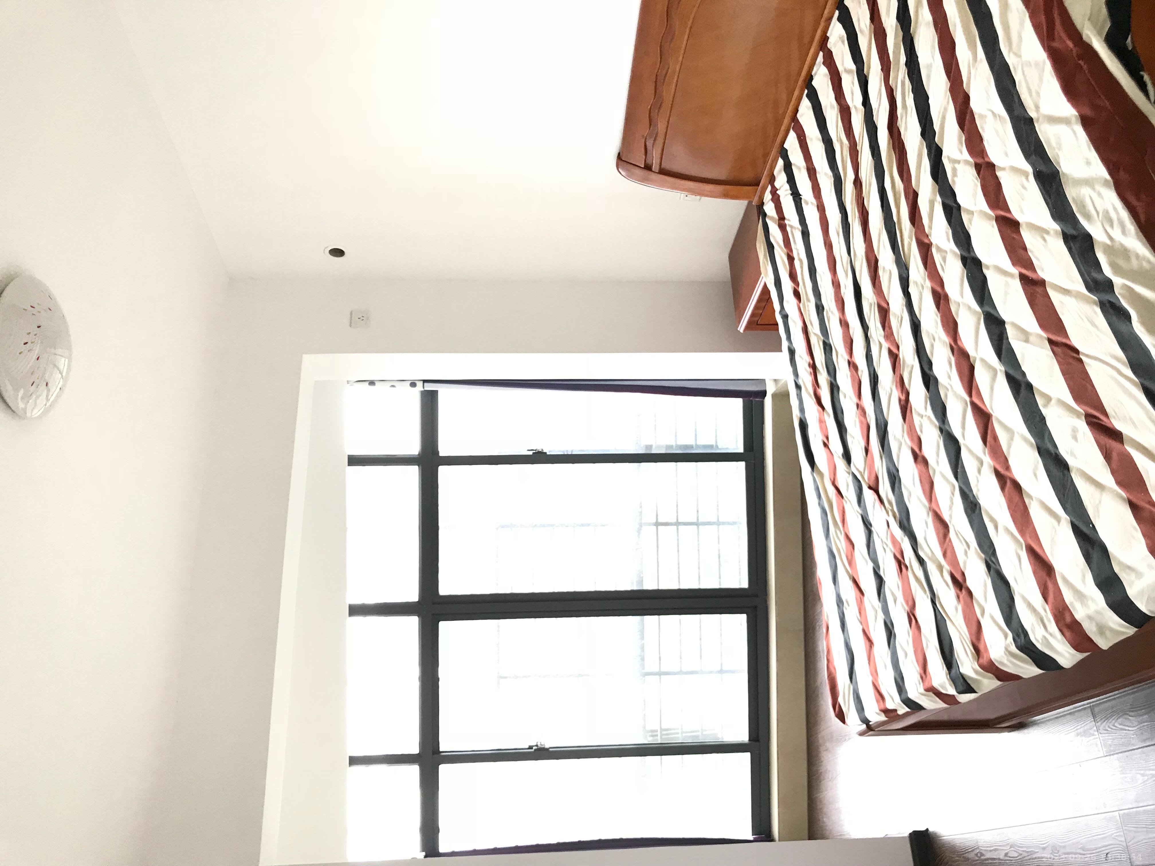 保利麓谷林语C区 3室2厅1卫 2800.0元/月 保利麓谷林语C区 3室2厅1卫 2800.0元/月室内图