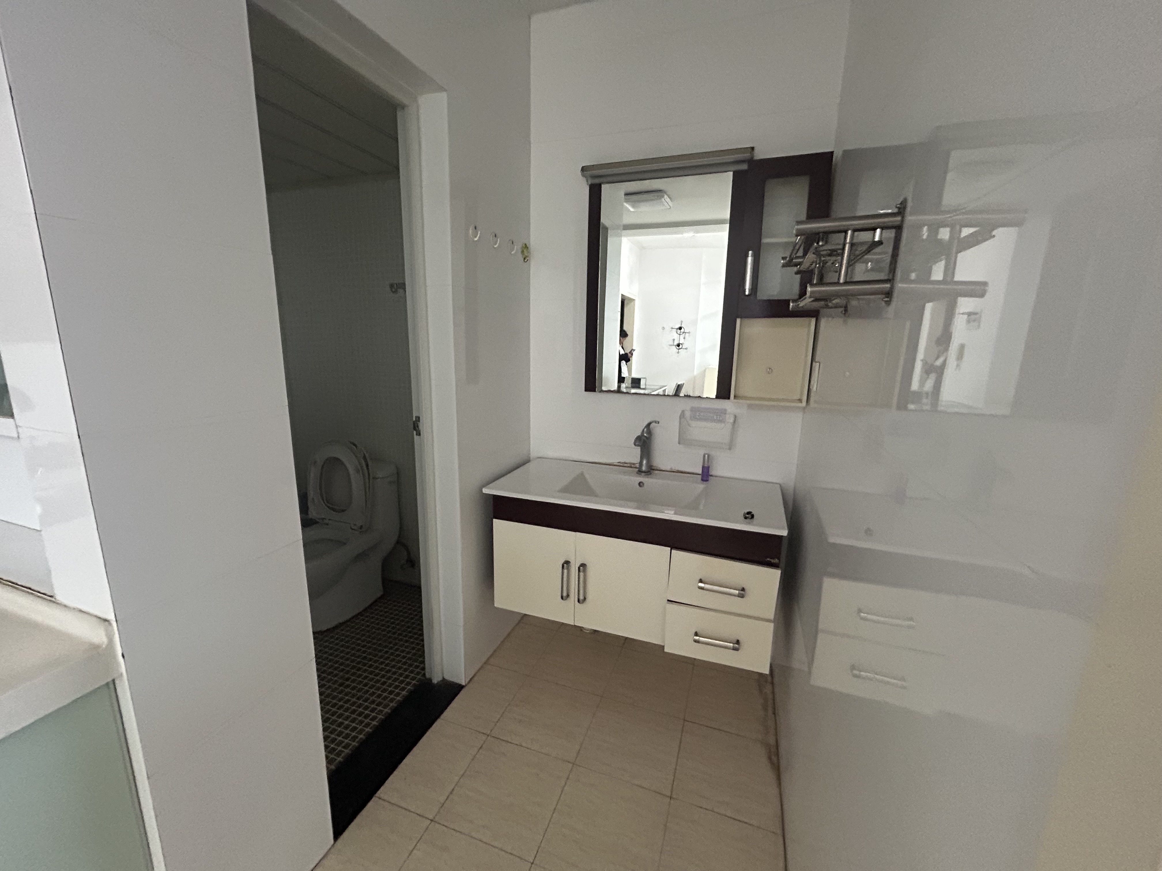 书香名邸一期 1室1厅1卫 1100.0元/月 书香名邸一期 1室1厅1卫 1100.0元/月室内图