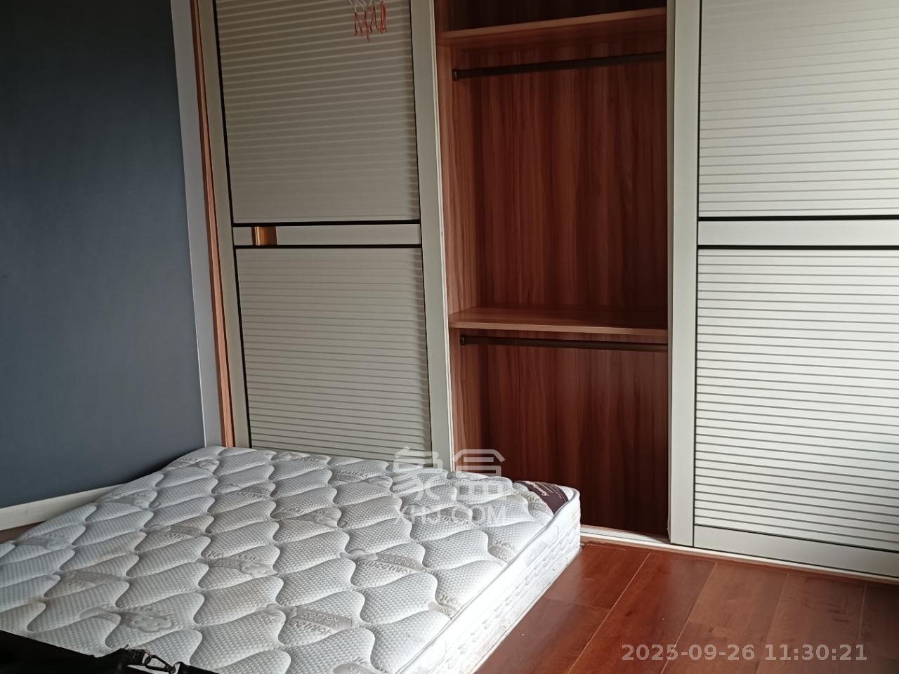 星宇V立方（旭和大厦）  1室1厅1卫   1800.00元/月室内图
