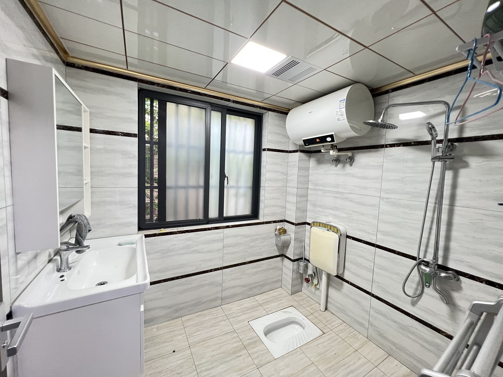 滨景花园 5室2厅5卫 8000.0元/月 滨景花园 5室2厅5卫 8000.0元/月室内图