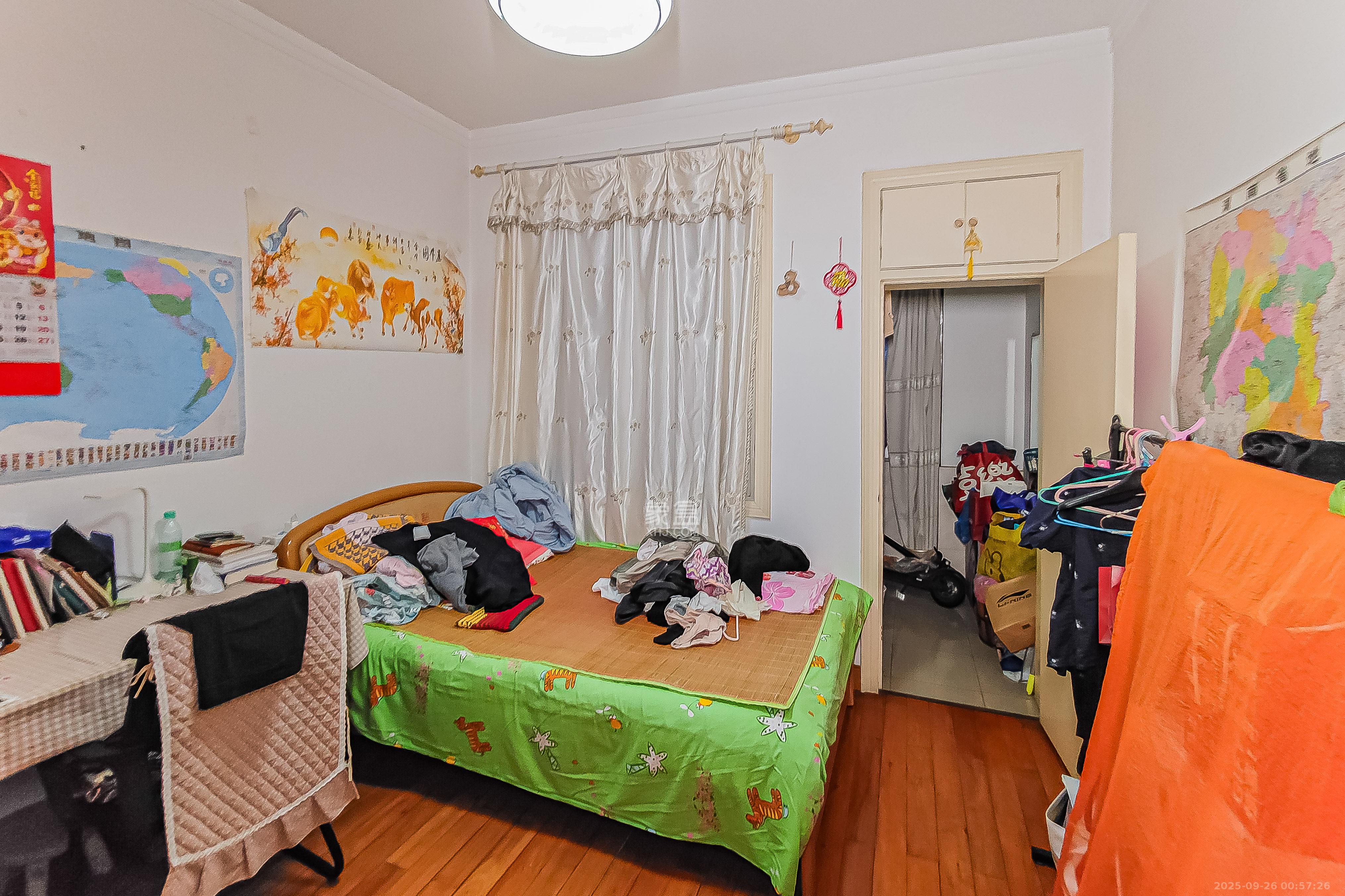 东瓜山三村(东电社区)  2室1厅1卫    50.0万卧室