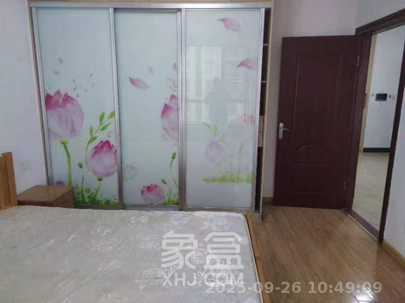 奥林匹克花园贡院一期 3室2厅1卫 1900.0元/月 奥林匹克花园贡院一期 3室2厅1卫 1900.0元/月室内图