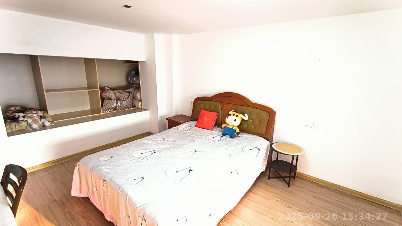 他城（天鸿时代公寓）  1室1厅1卫   1450.00元/月室内图
