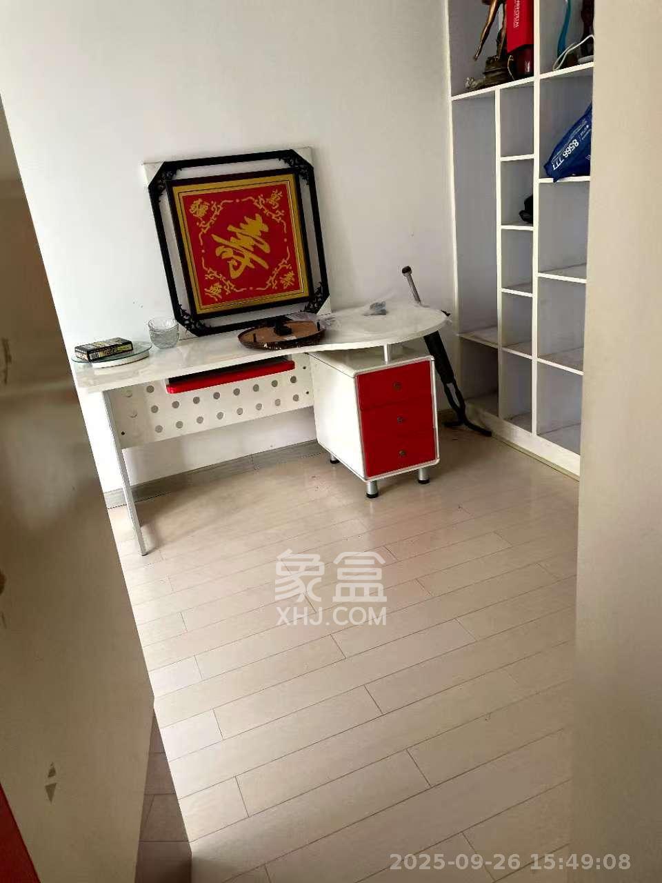 未来现代城 4室2厅2卫 2600.0元/月 未来现代城 4室2厅2卫 2600.0元/月室内图