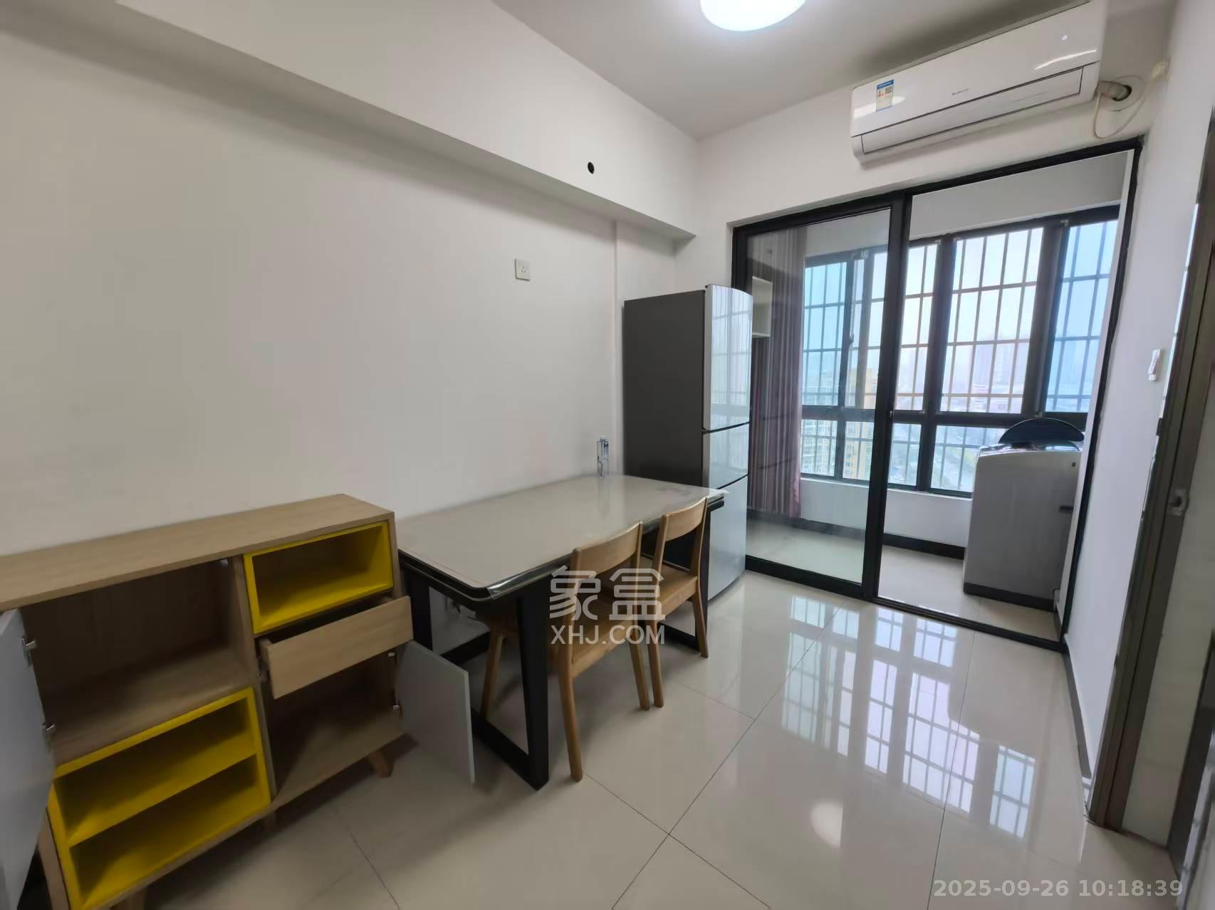 圭塘三小区  1室1厅1卫   1600.00元/月室内图