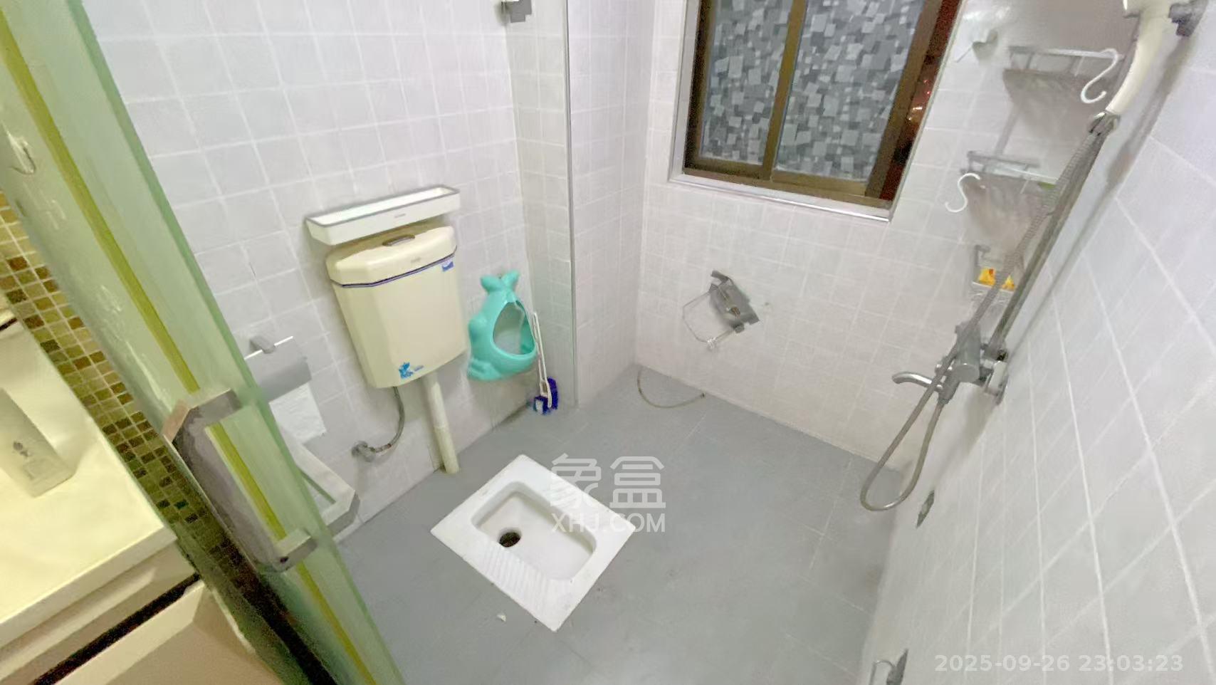 四方水岸(世方水岸)  2室2厅1卫    2300.0元/月室内图