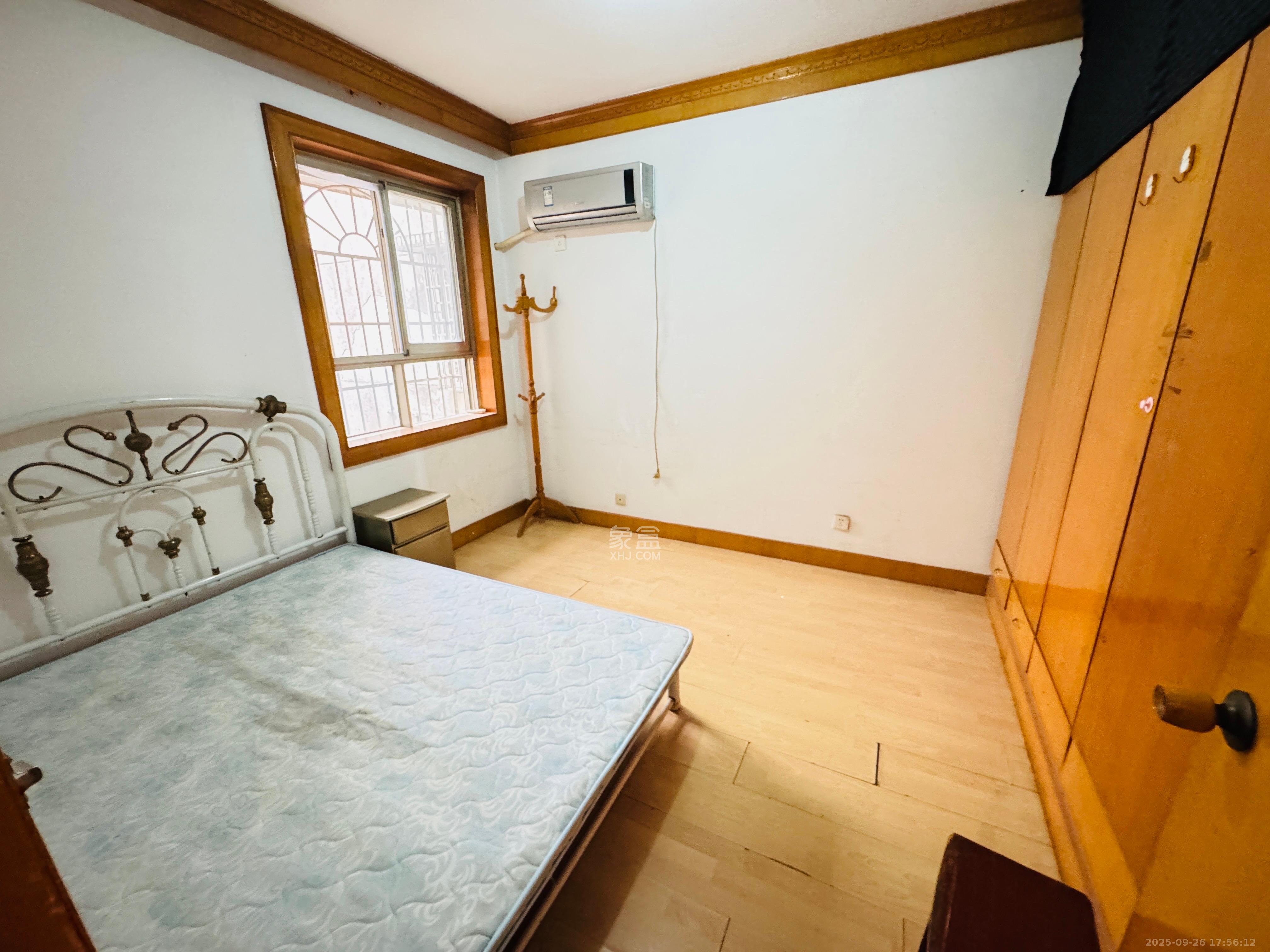 长沙市人防办宿舍(席草田22号) 2室1厅1卫 1600.0元/月 长沙市人防办宿舍(席草田22号) 2室1厅1卫 1600.0元/月室内图