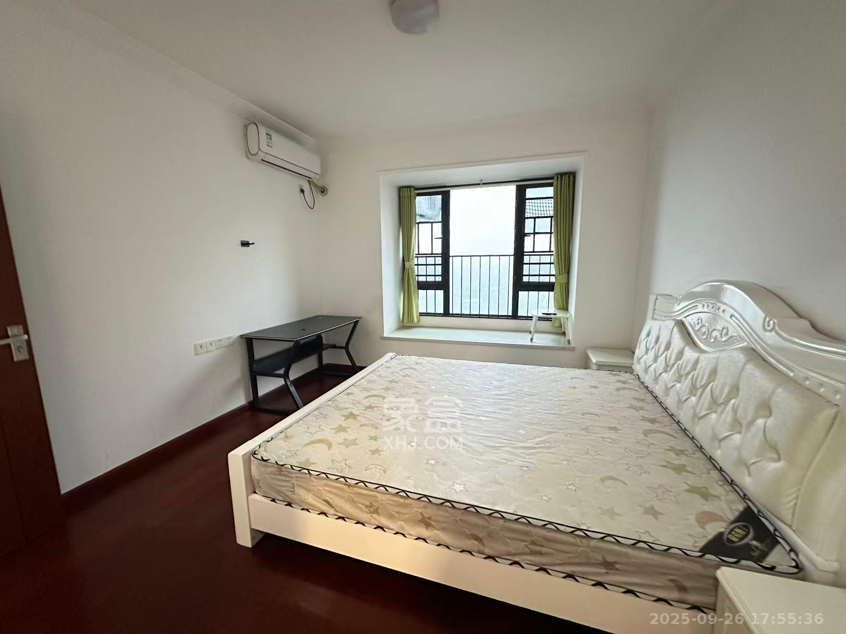 中海国际五期 3室2厅2卫 2300.0元/月 中海国际五期 3室2厅2卫 2300.0元/月室内图